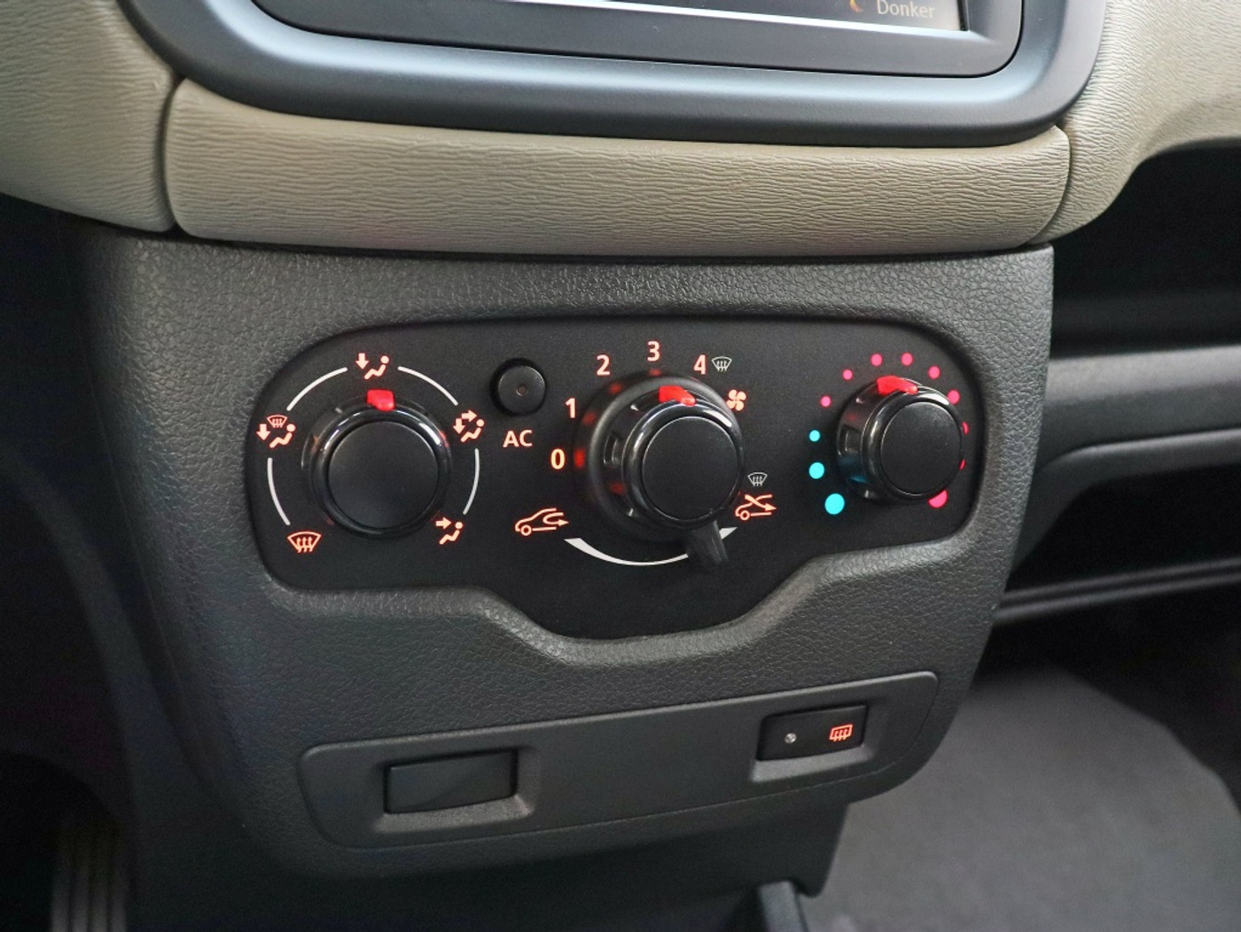 Foto van Dacia Dokker