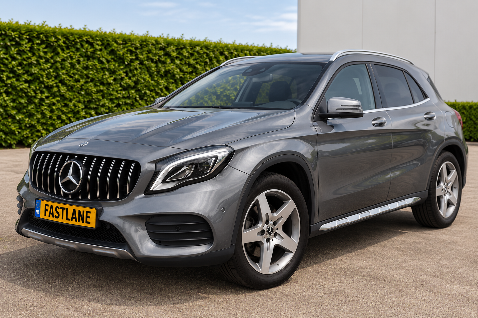 Mercedes-Benz Gla 200 200 Premium Plus AMG LINE!! 2017 - voorkant
