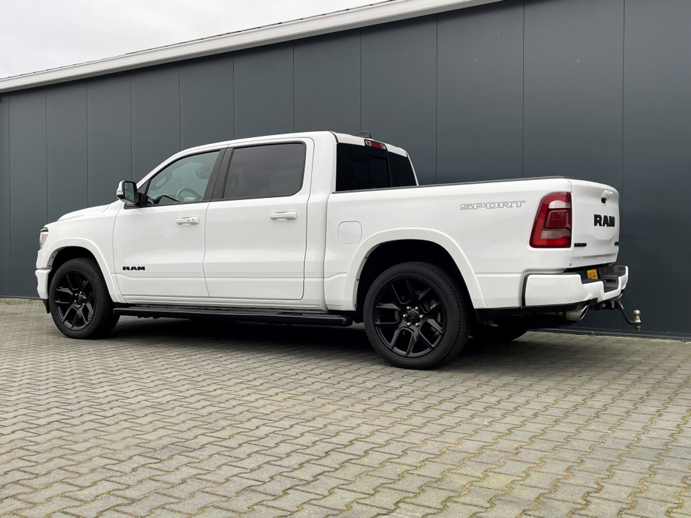 Foto van Ram Ram 1500 Laramie