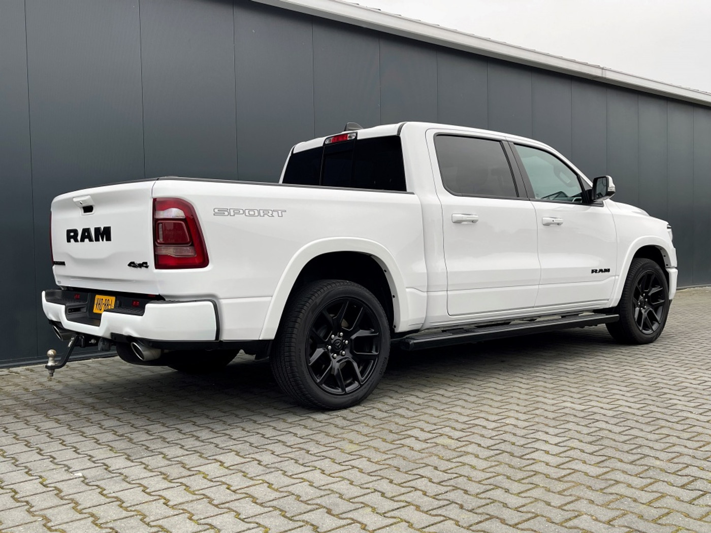 Foto van Ram Ram 1500 Laramie