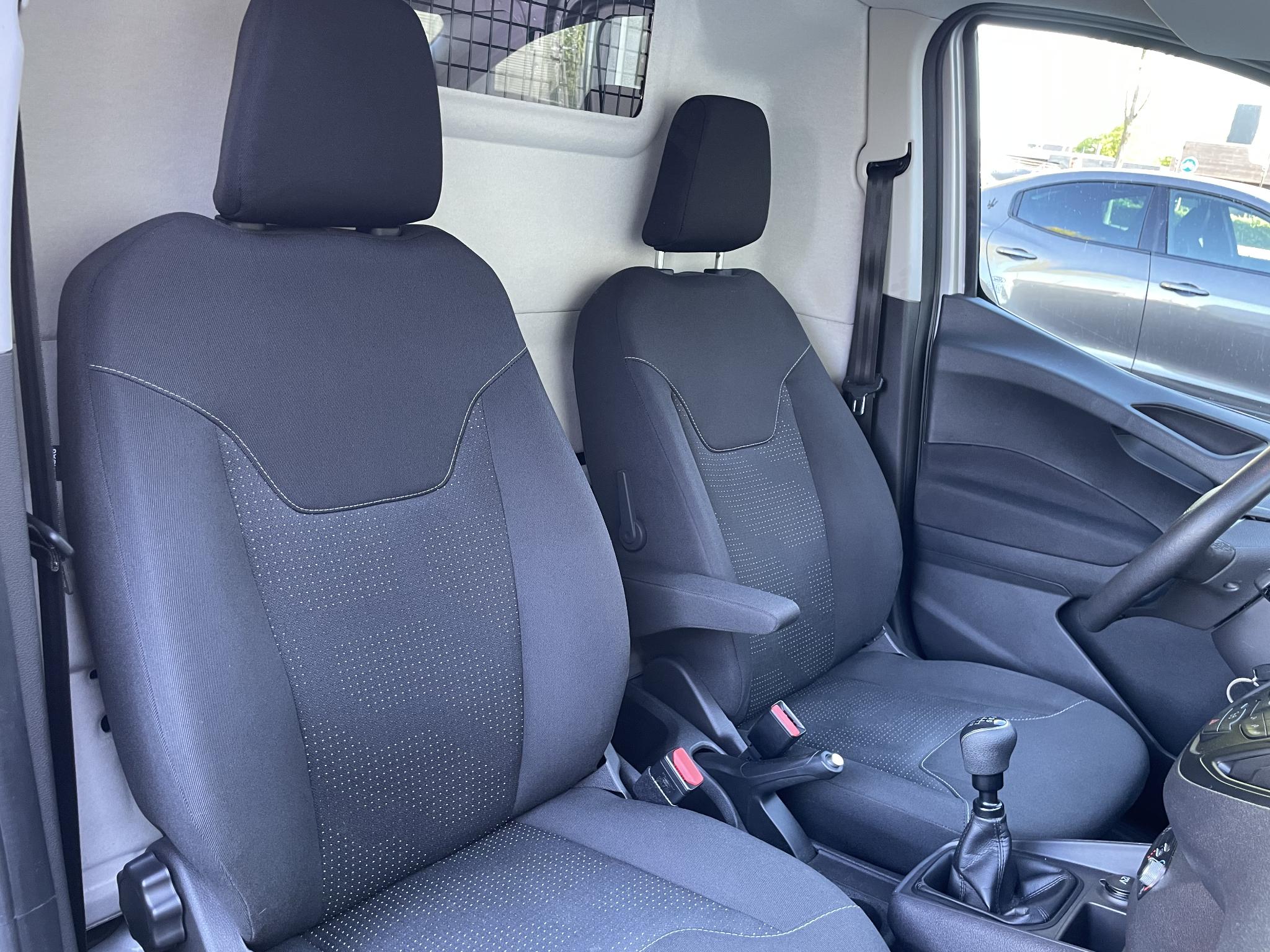 Foto van Ford Transit Courier