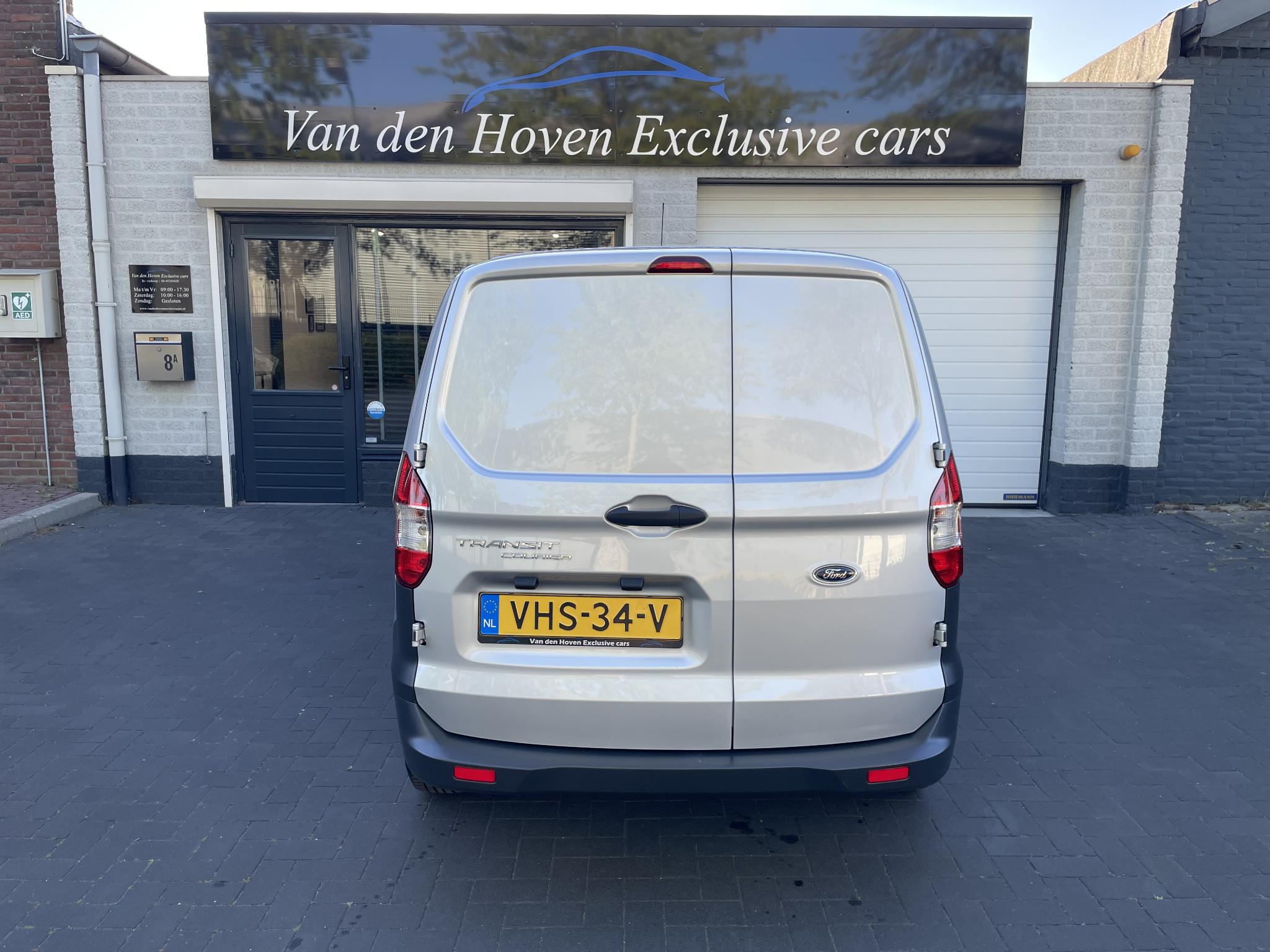 Foto van Ford Transit Courier