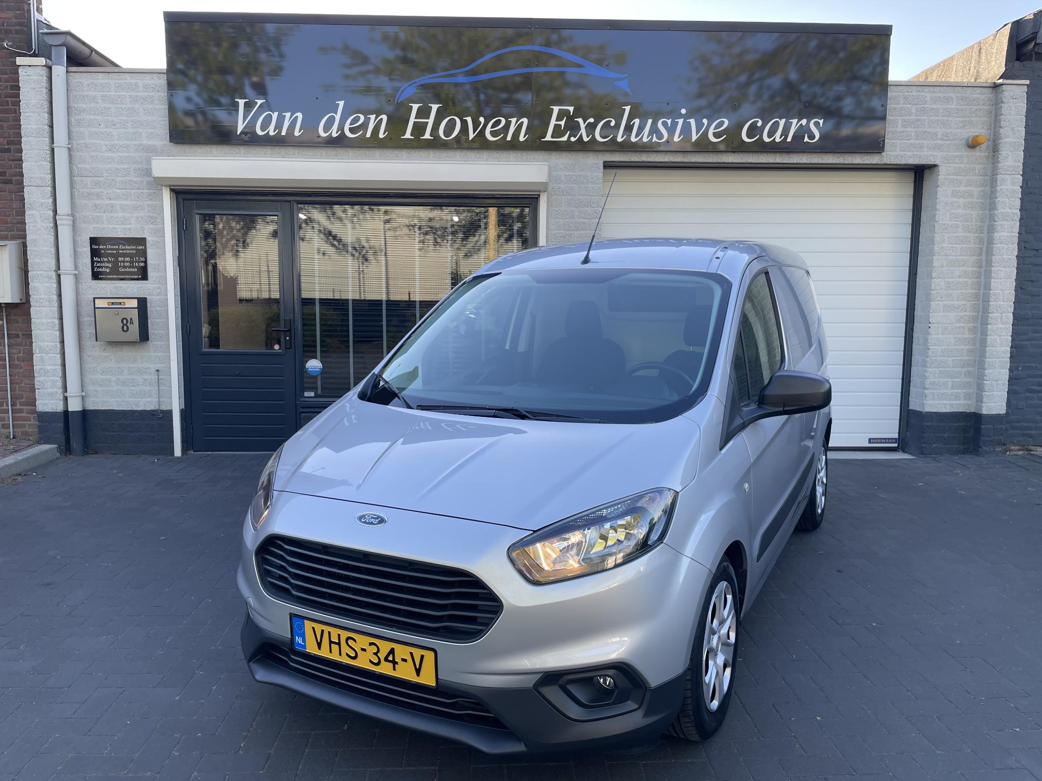 Ford Transit Courier 1.0 Trend EcoBoost S&S 2020 - voorkant