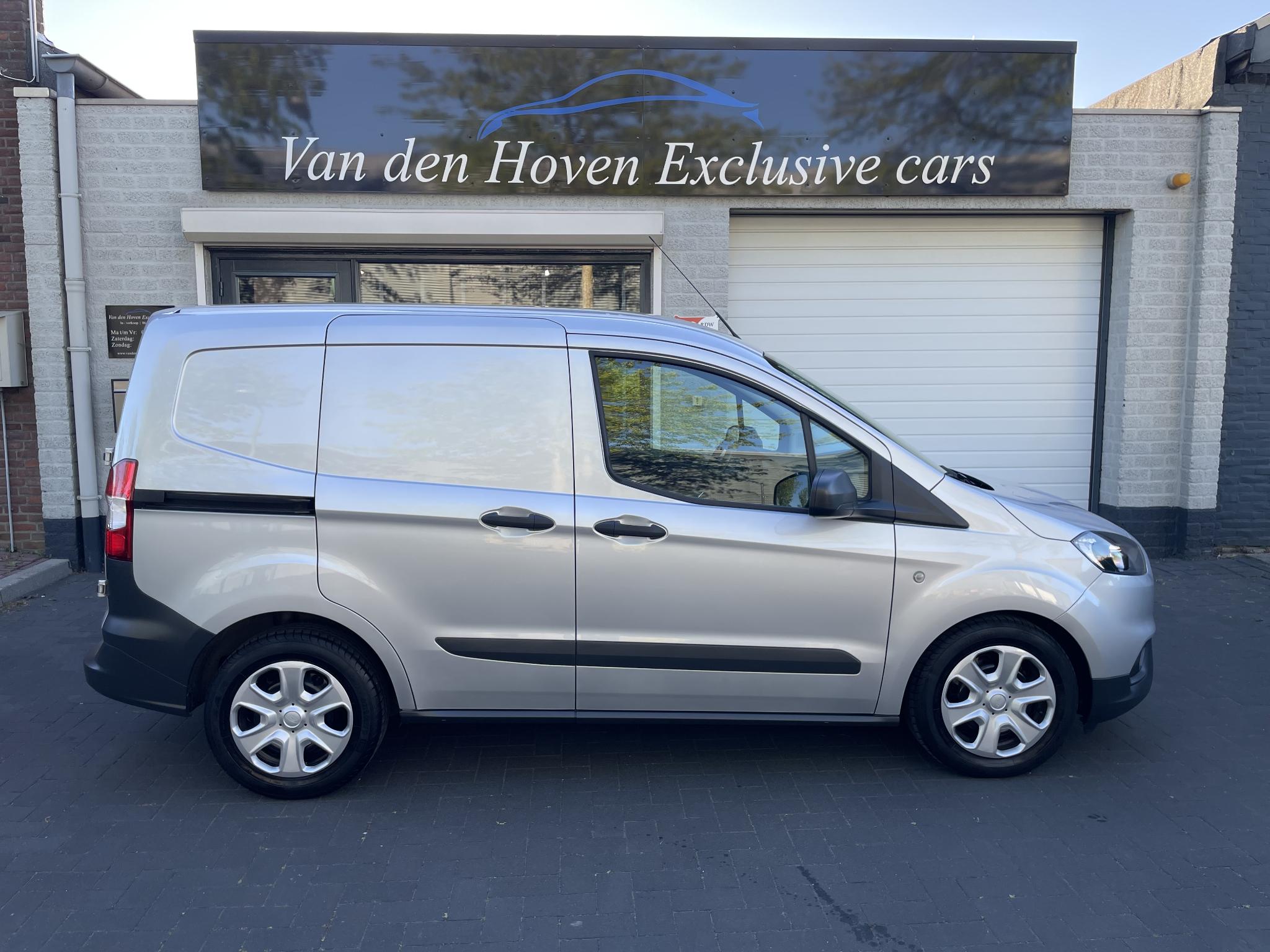Foto van Ford Transit Courier