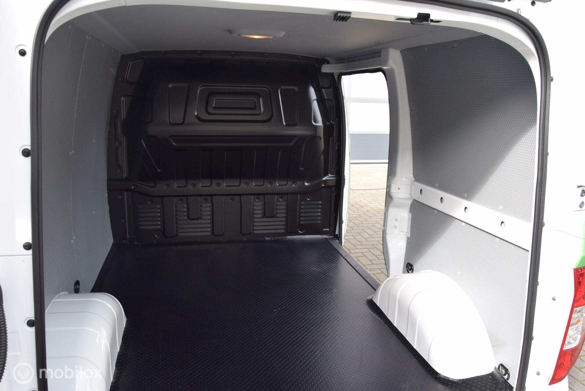 Foto van Maxus Edeliver 3