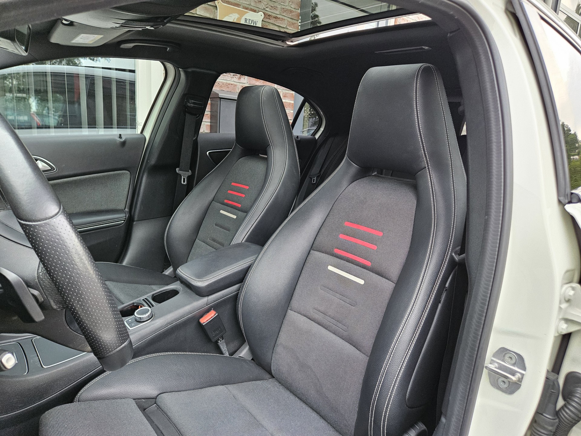 Foto van Mercedes-Benz A 160