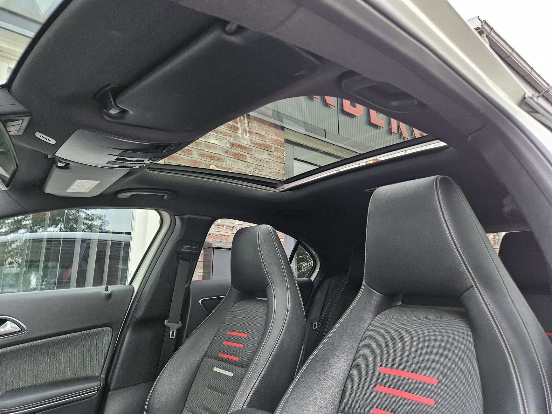 Foto van Mercedes-Benz A 160