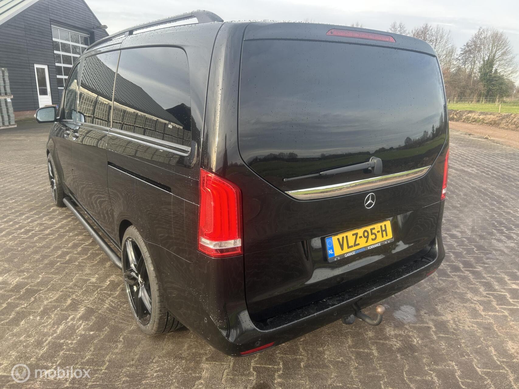 Foto van Mercedes-Benz V-klasse