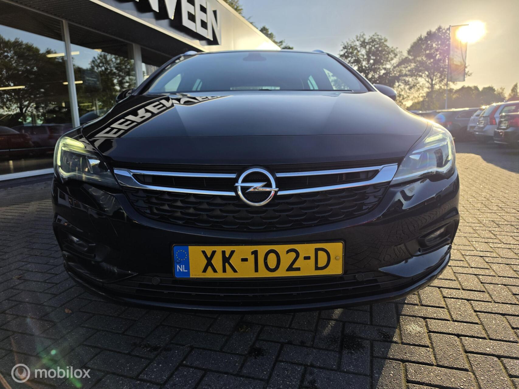 Foto van Opel Astra Sports Tourer