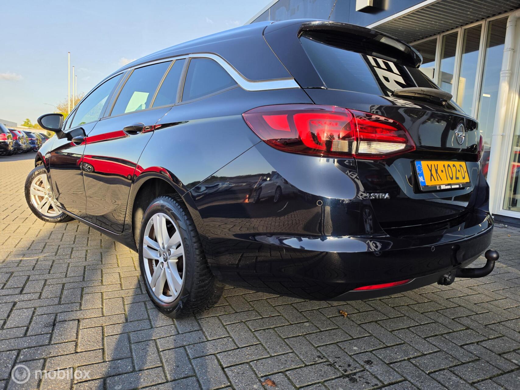 Foto van Opel Astra Sports Tourer