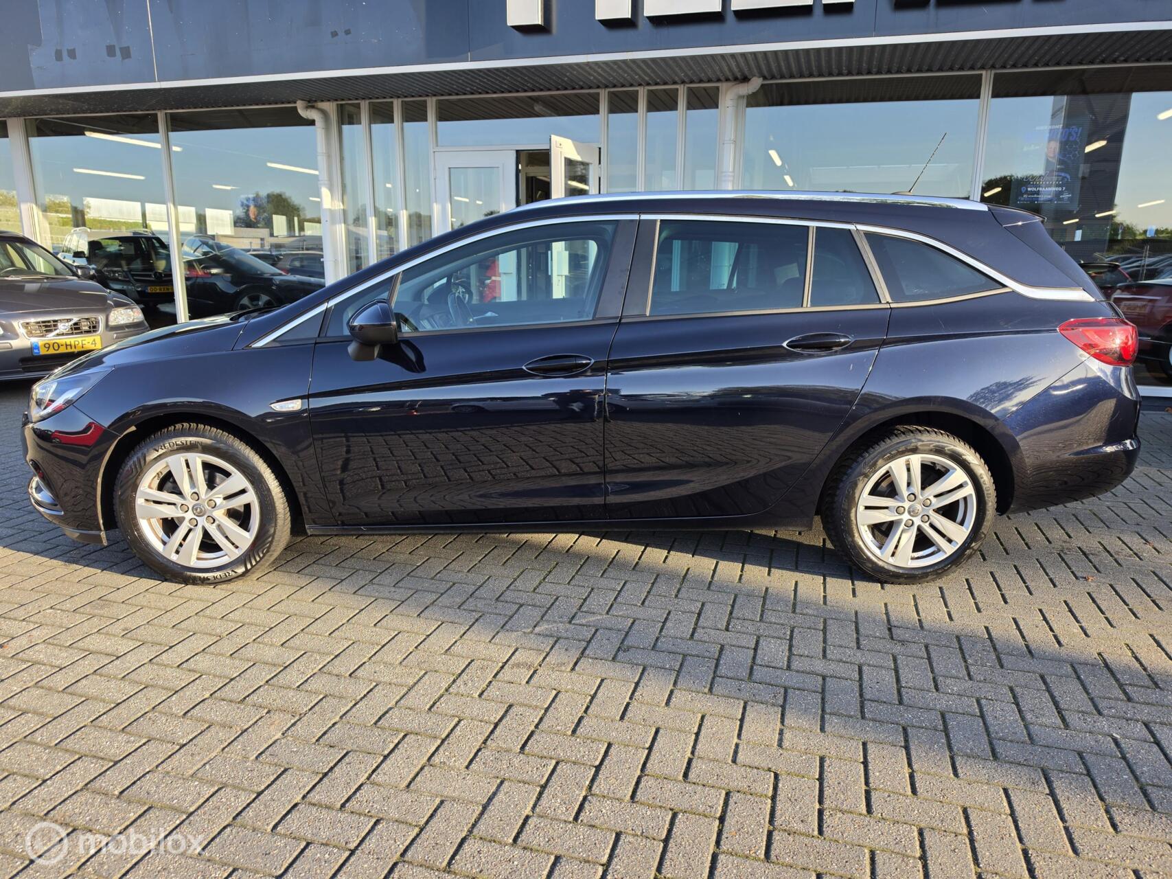 Foto van Opel Astra Sports Tourer