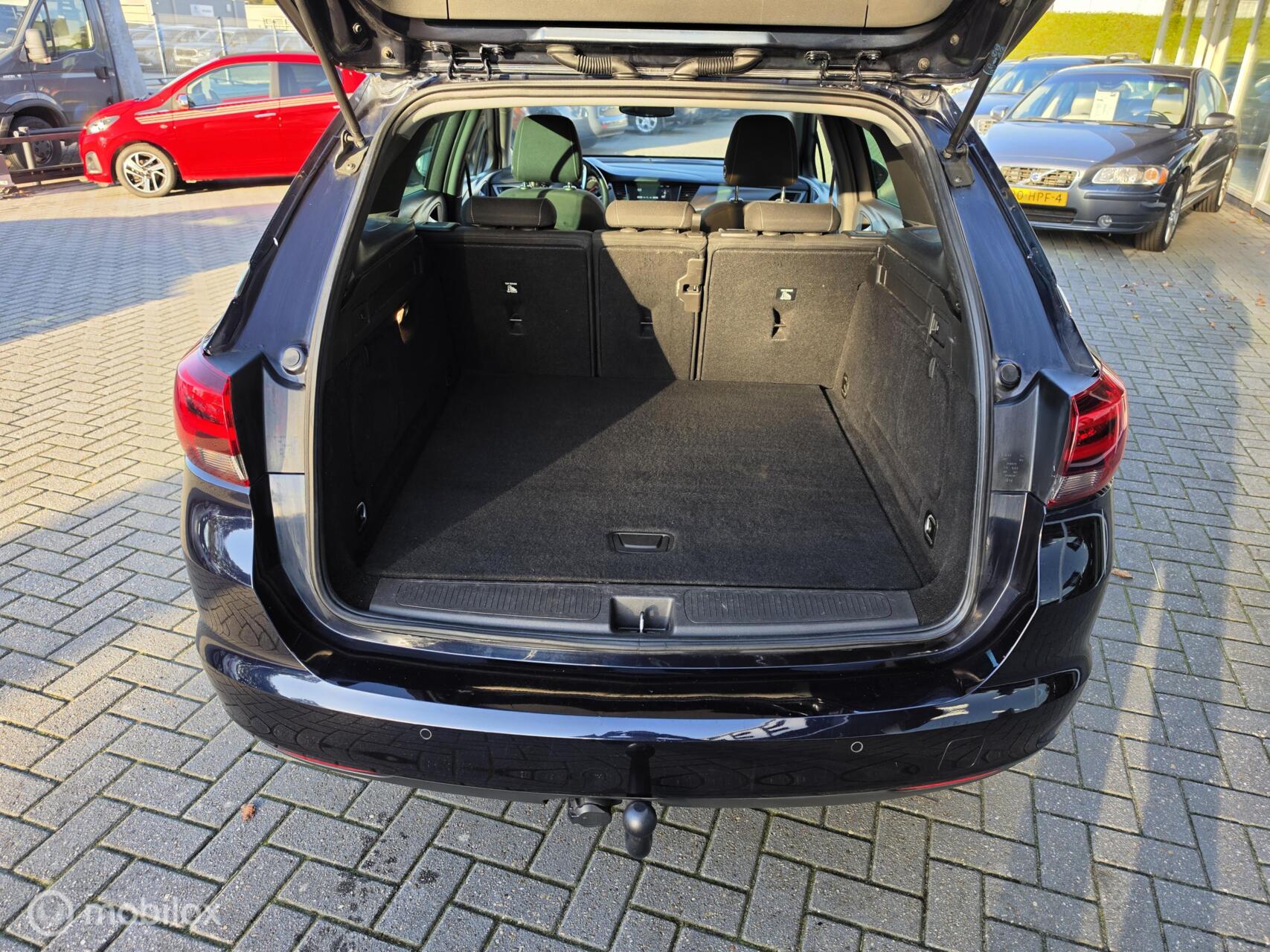 Foto van Opel Astra Sports Tourer