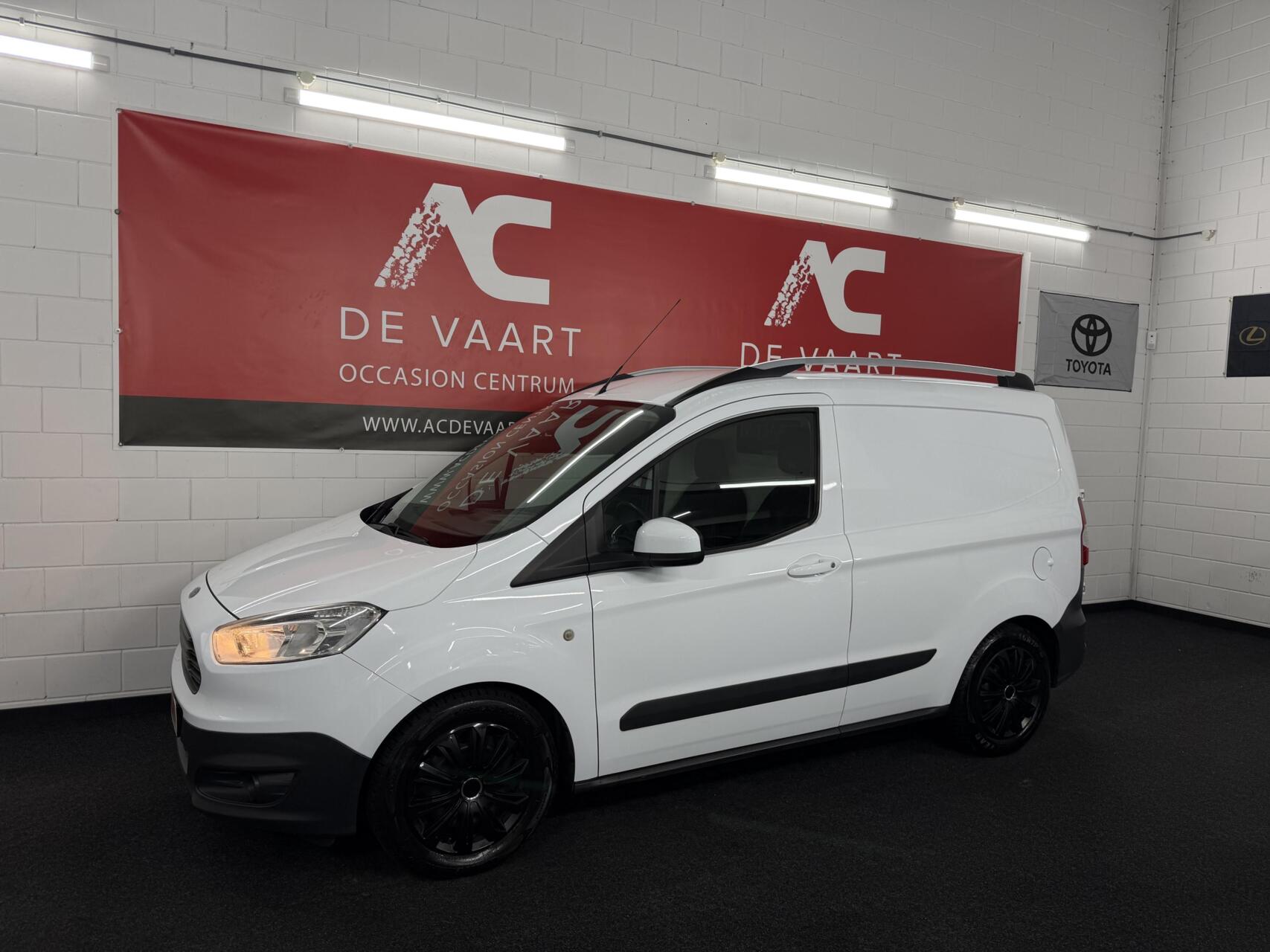 Ford Transit Courier 1.5 TDCI Ambiente - VERKOCHT! 2015 - voorkant