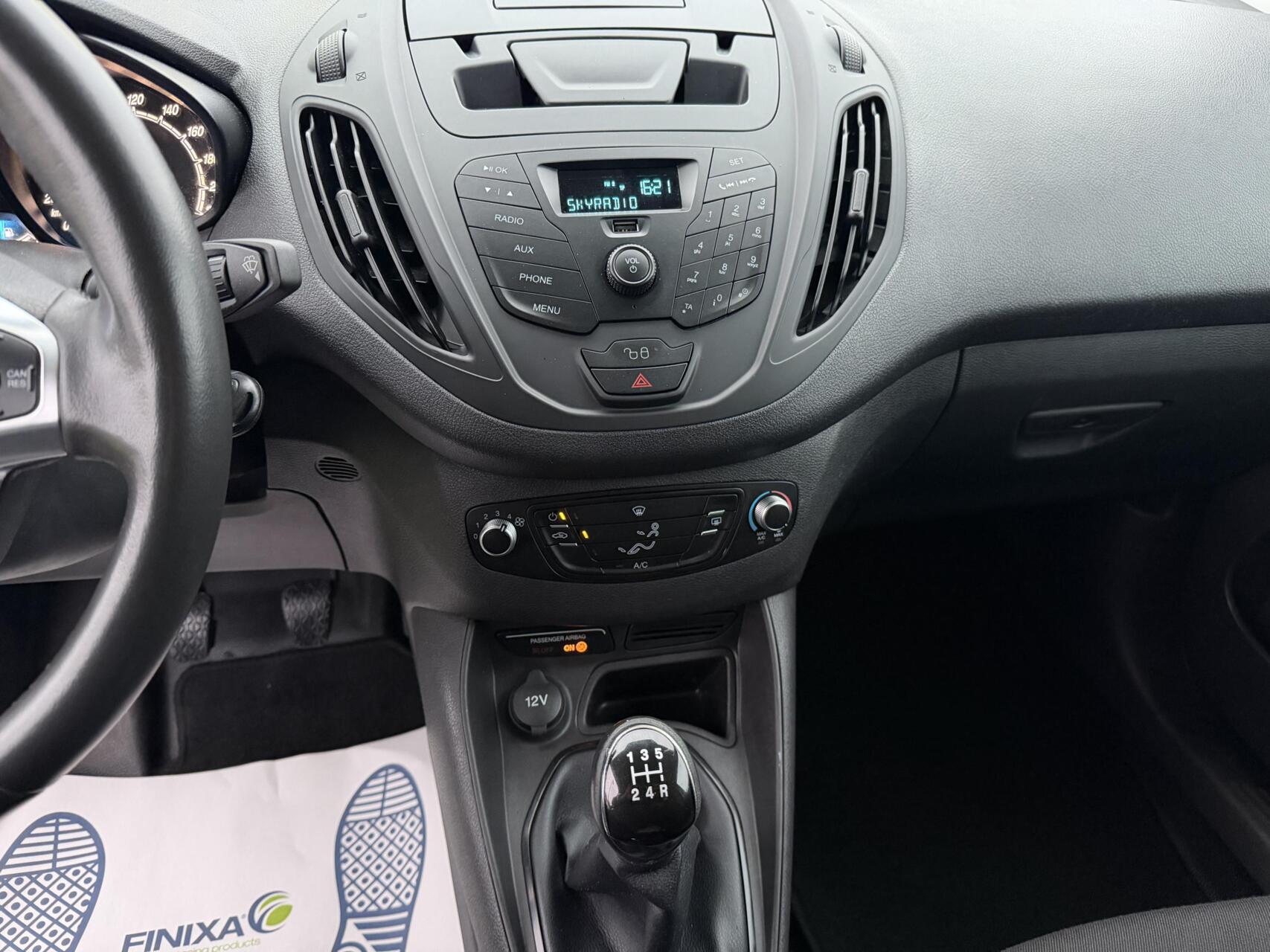 Foto van Ford Transit Courier