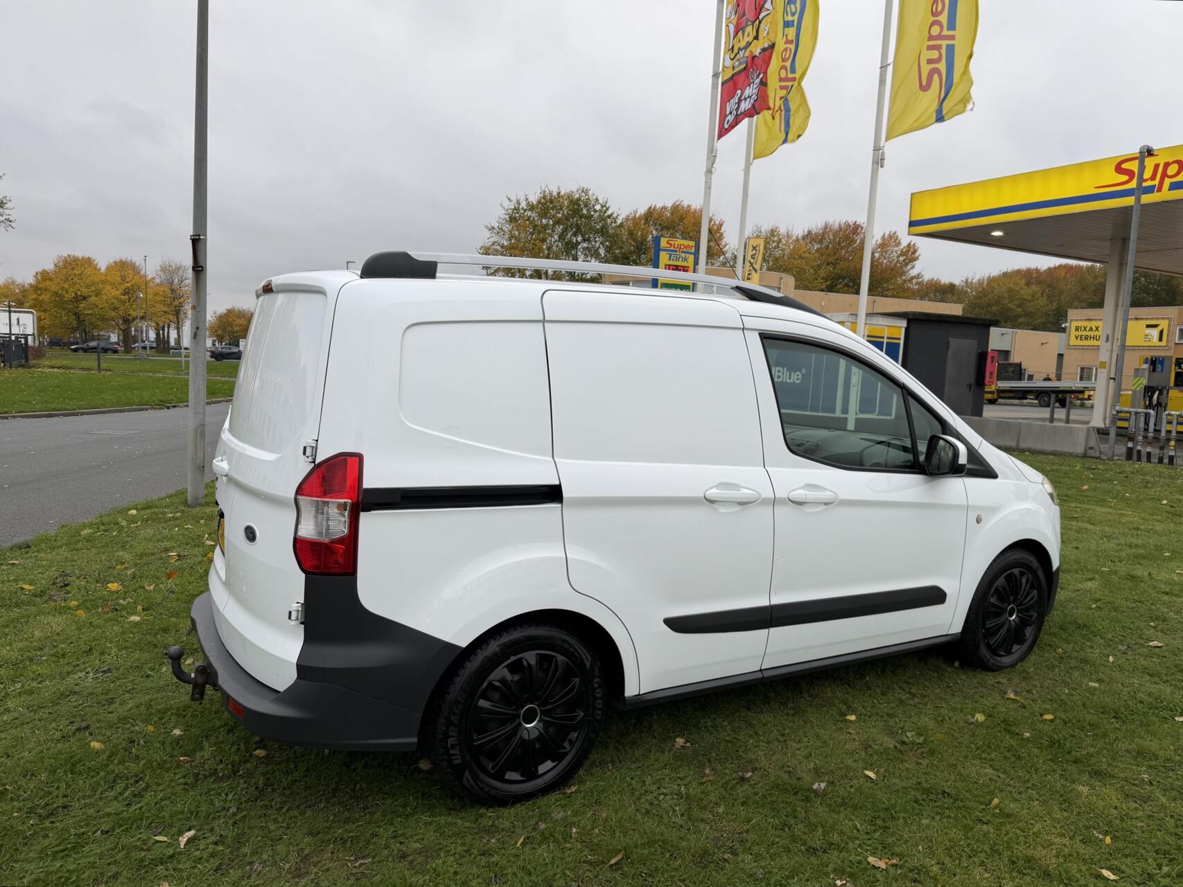 Foto van Ford Transit Courier