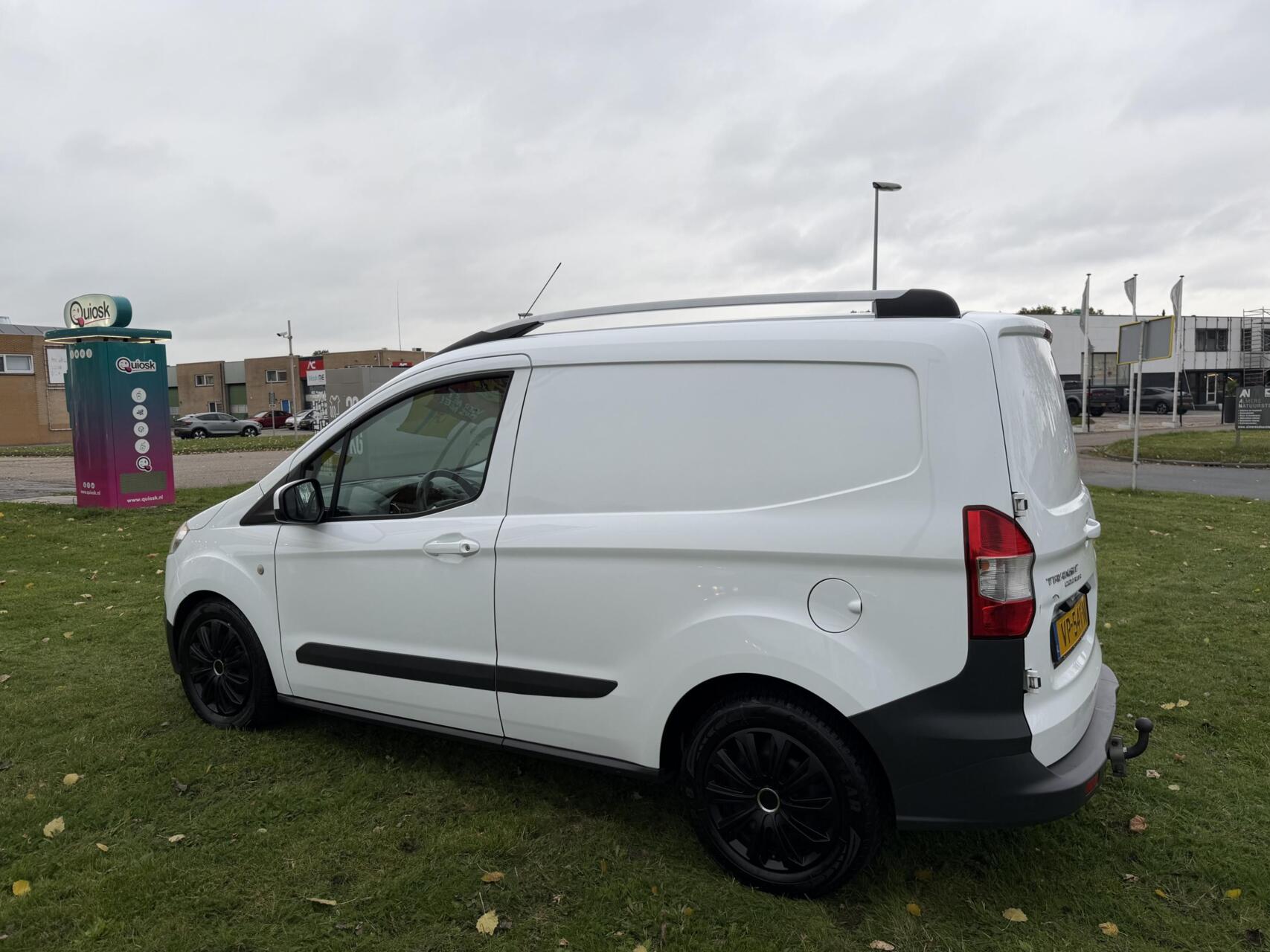 Foto van Ford Transit Courier