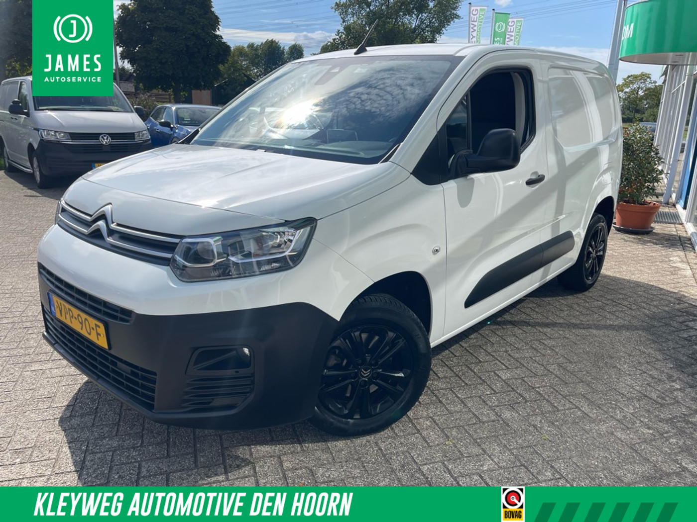 Citroen Berlingo 1.5 BlueHDI Club 2022 - voorkant