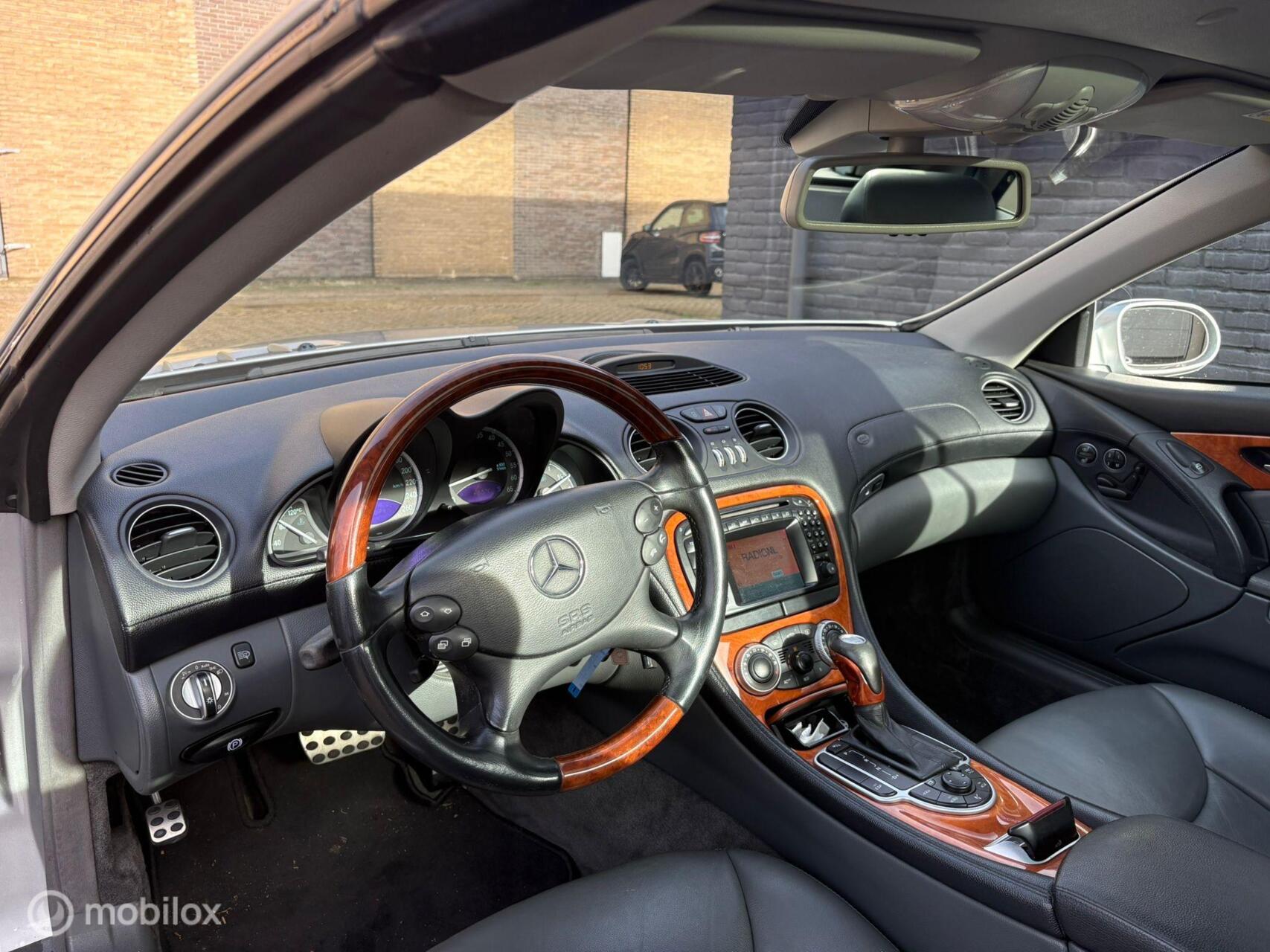 Foto van Mercedes-Benz SL 500
