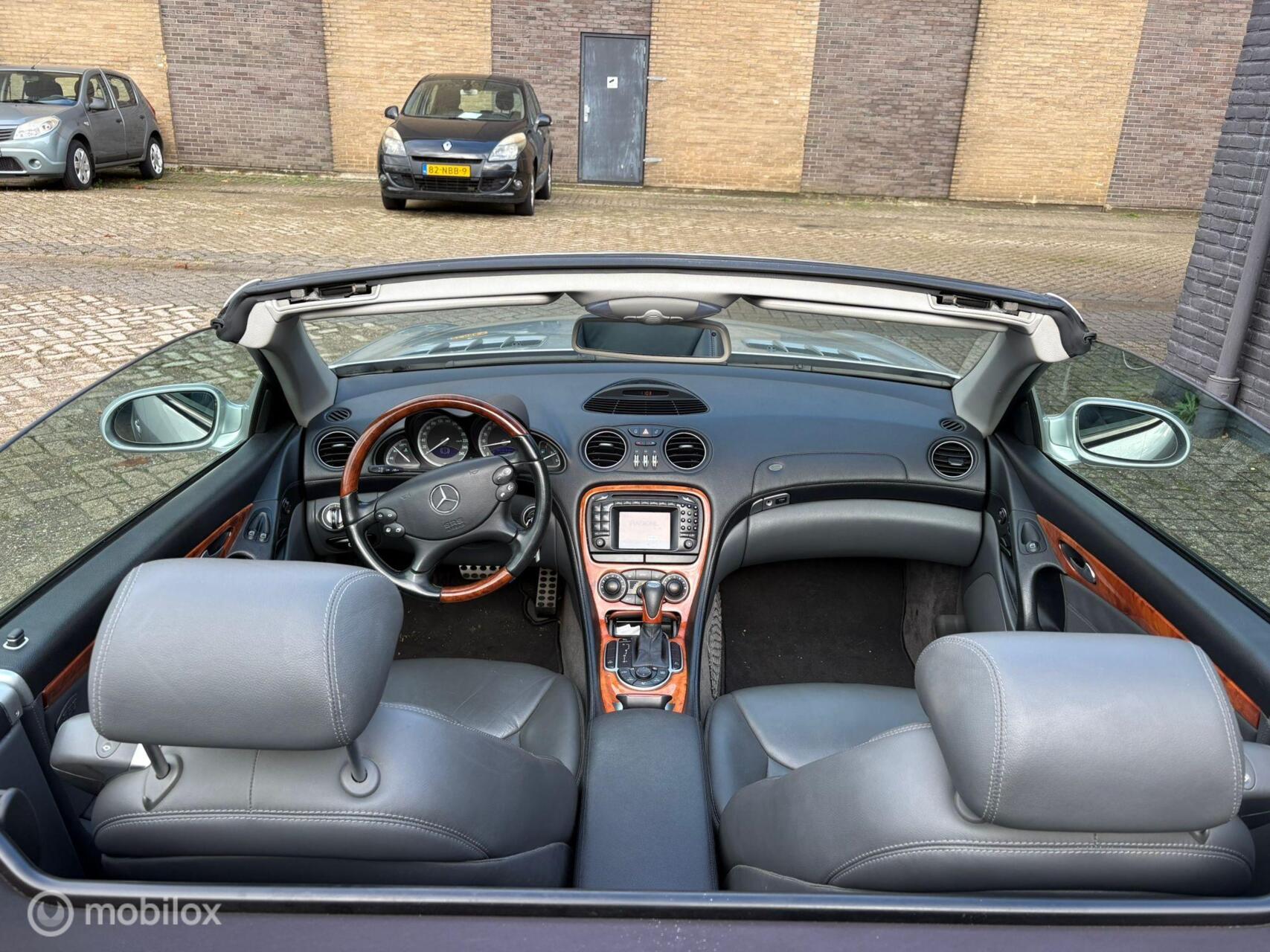 Foto van Mercedes-Benz SL 500