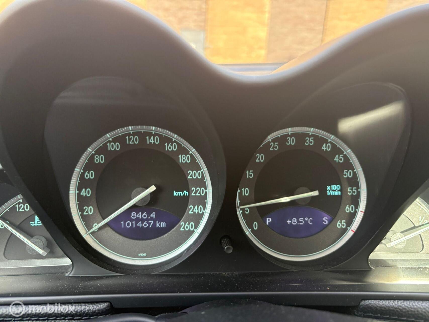 Foto van Mercedes-Benz SL 500