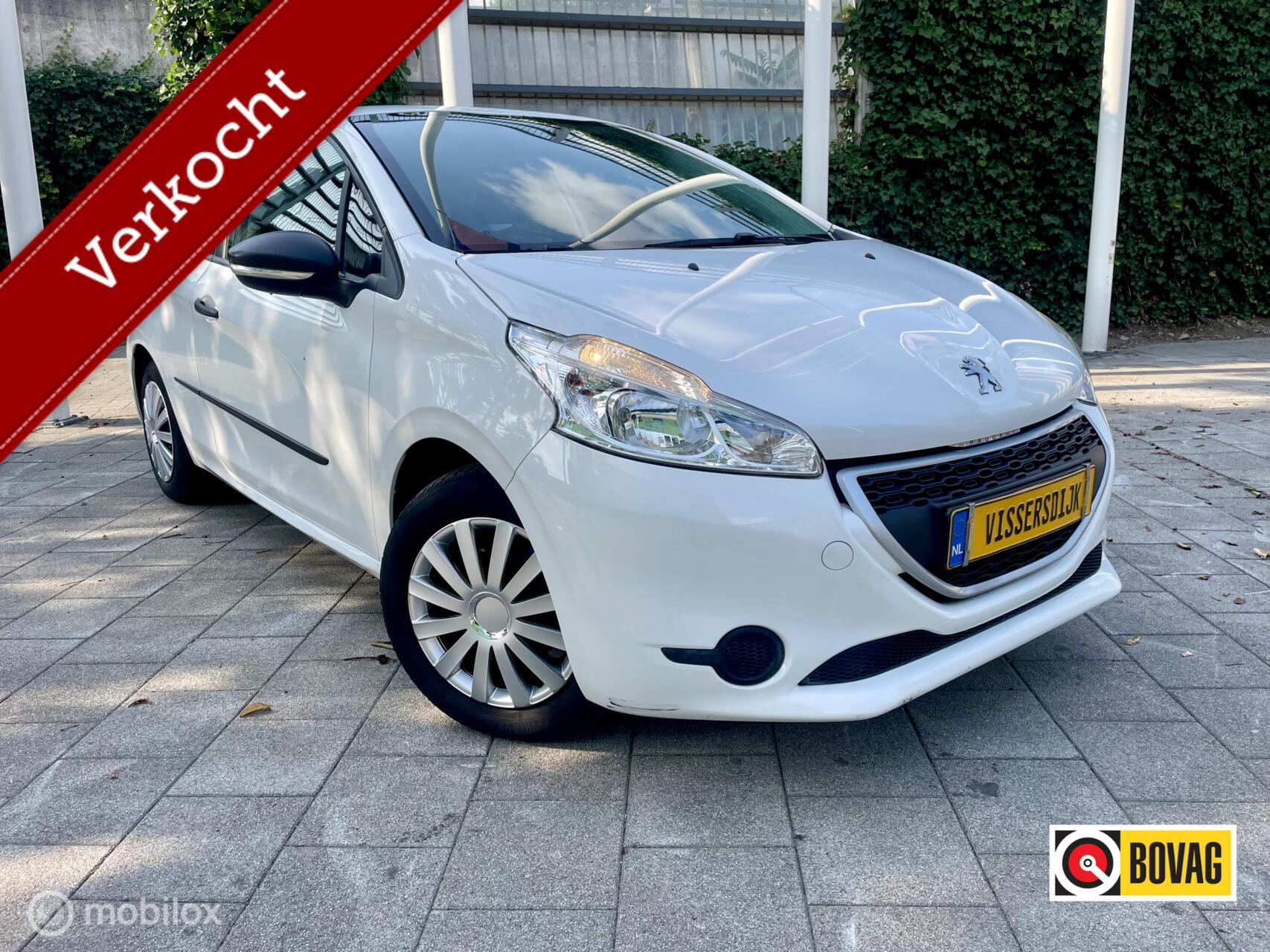 Peugeot 208 1.0 VTi LIKE | Airco | Cruise Control | Met APK 2014 - voorkant