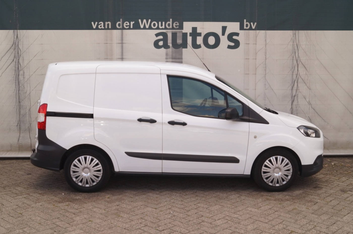 Foto van Ford Transit Courier