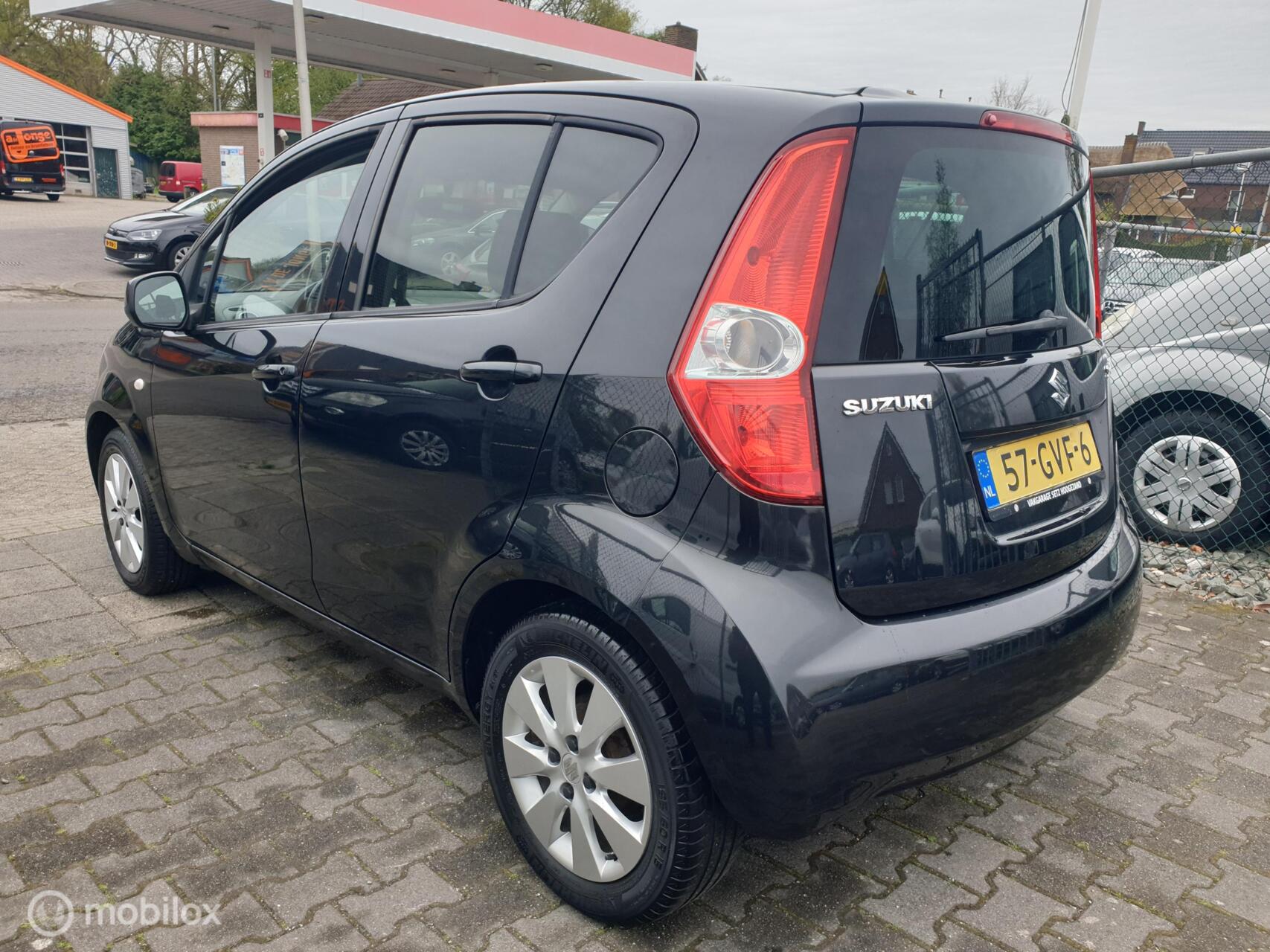 Foto van Suzuki Splash