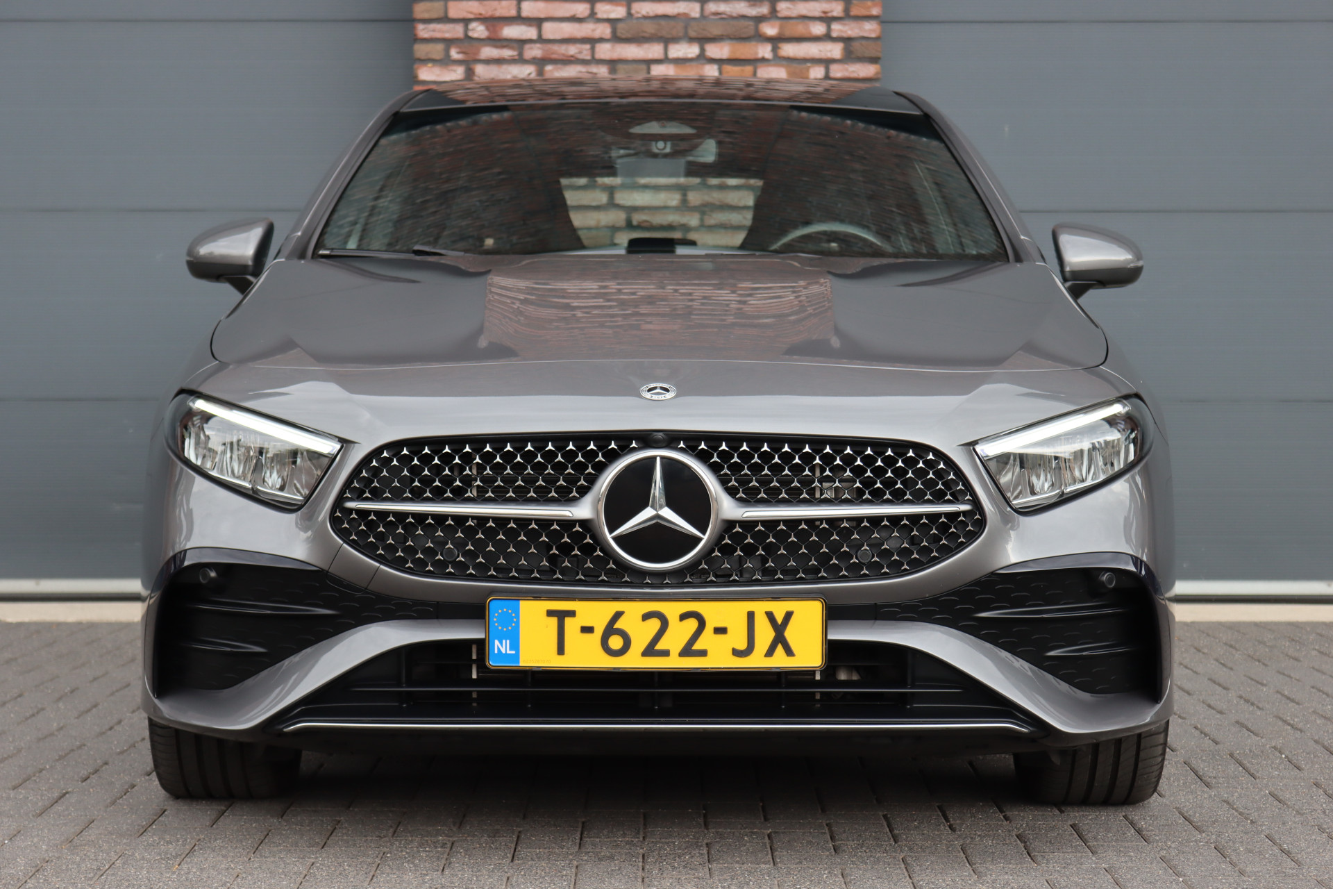 Foto van Mercedes-Benz A 250 E
