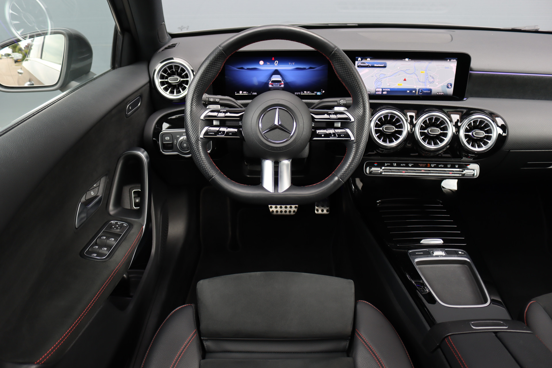 Foto van Mercedes-Benz A 250 E