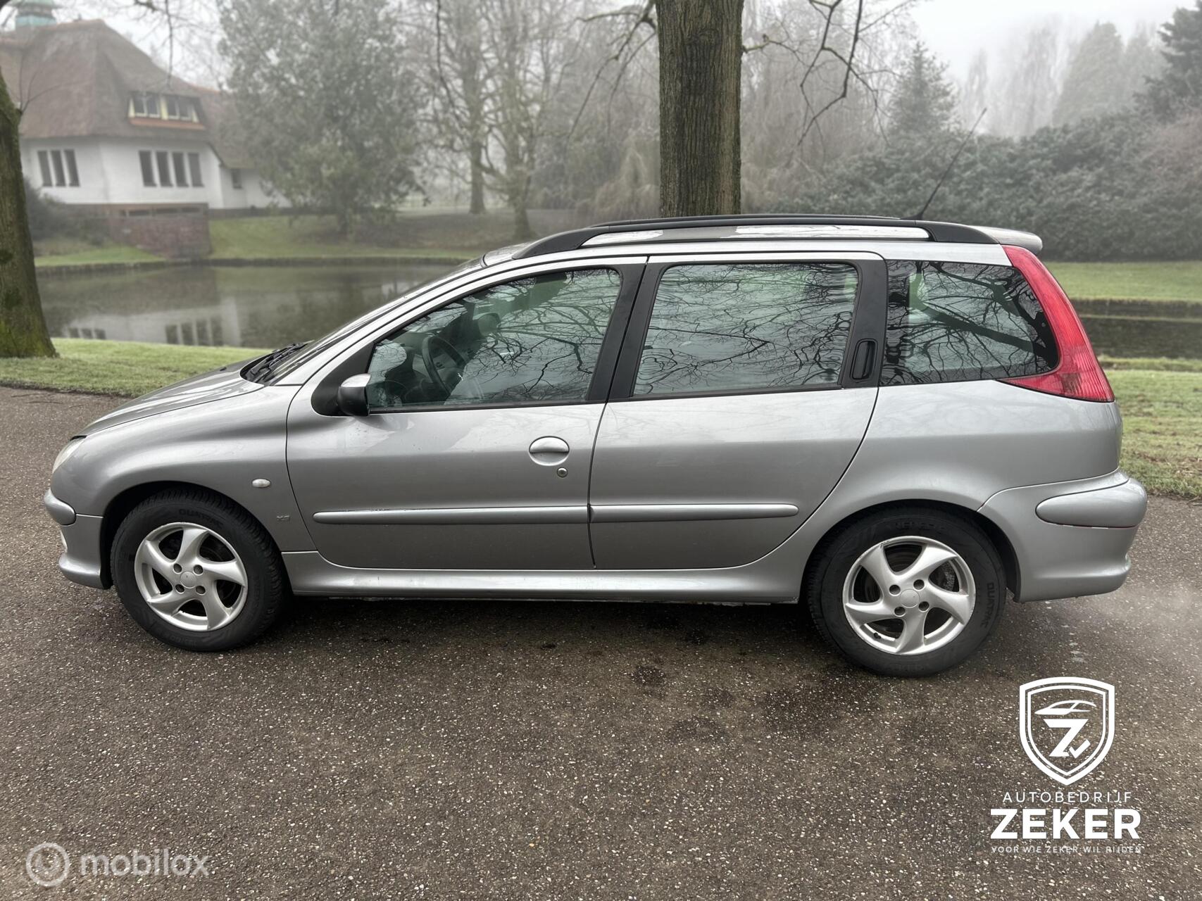 Foto van Peugeot 206 SW