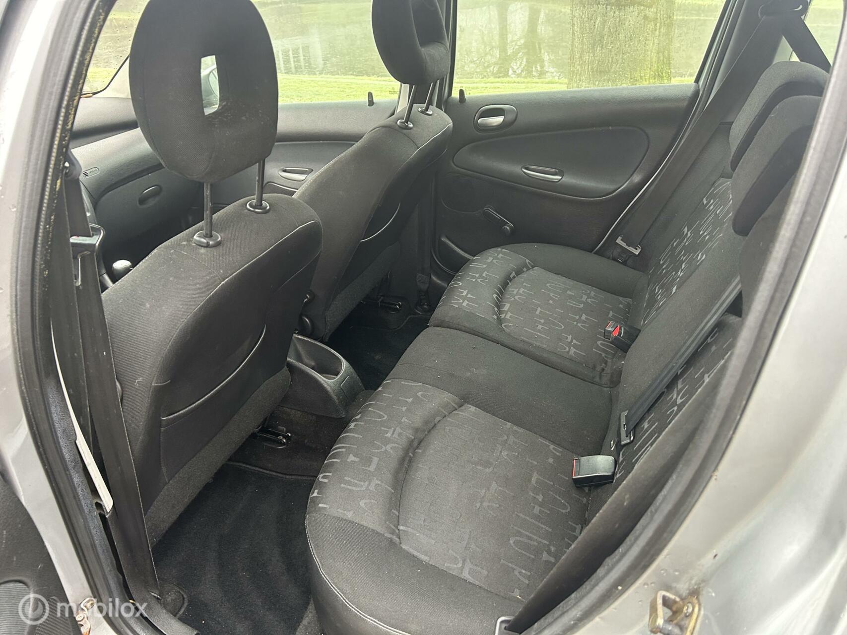 Foto van Peugeot 206 SW