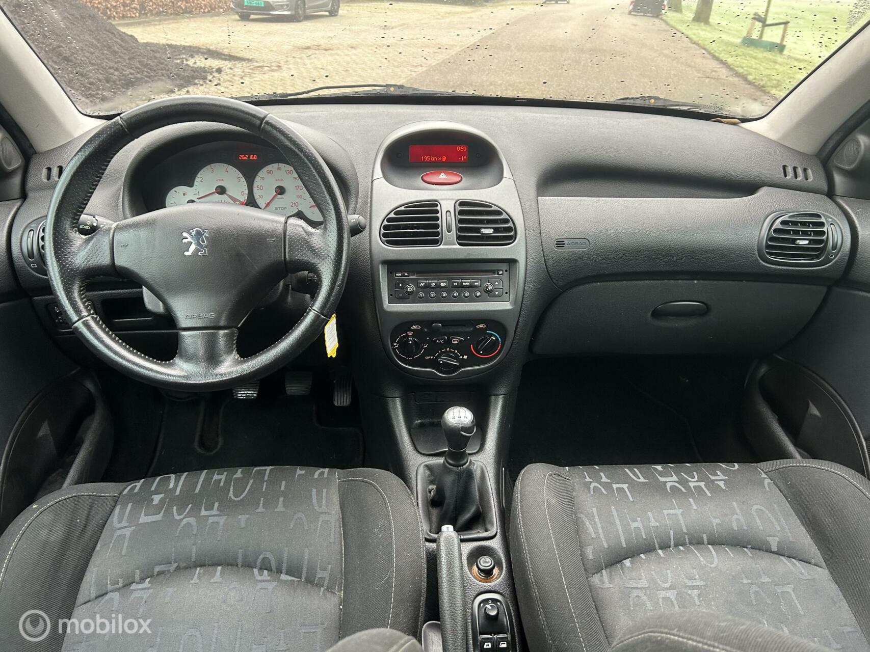Foto van Peugeot 206 SW