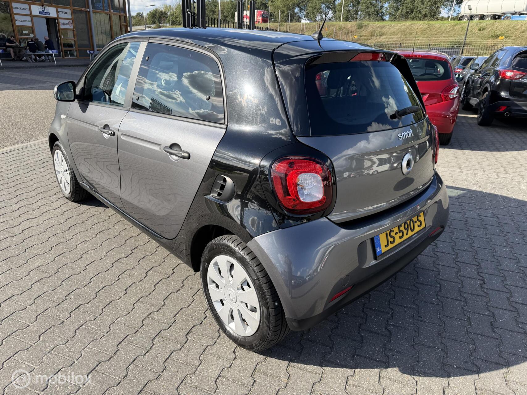Foto van Smart Forfour