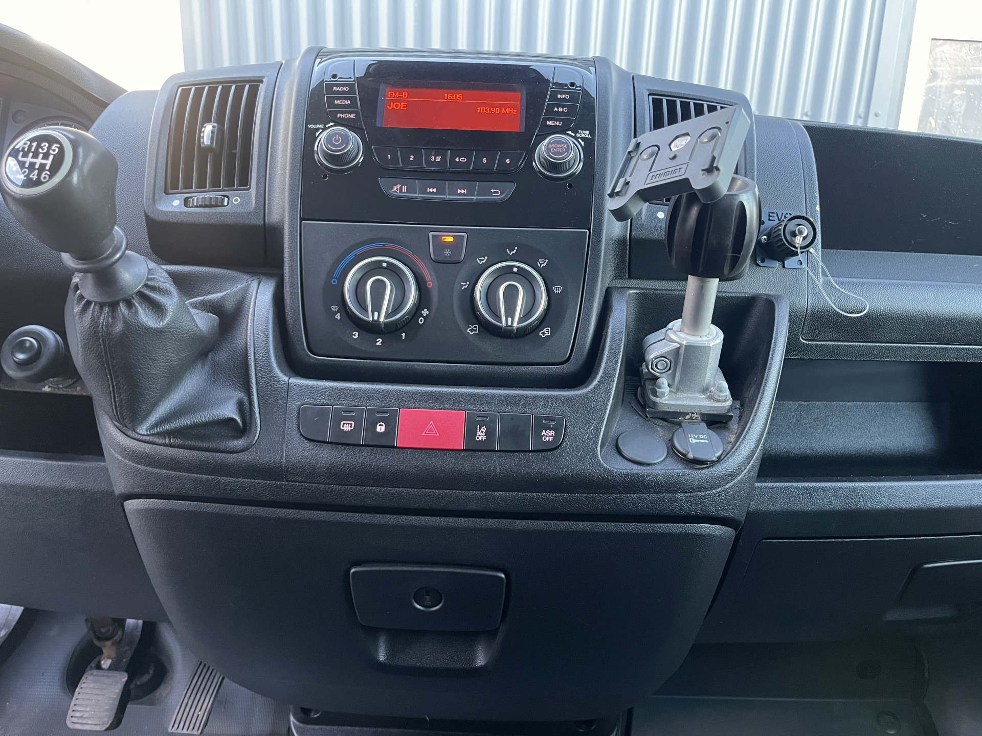 Foto van Peugeot Peugeot Boxer