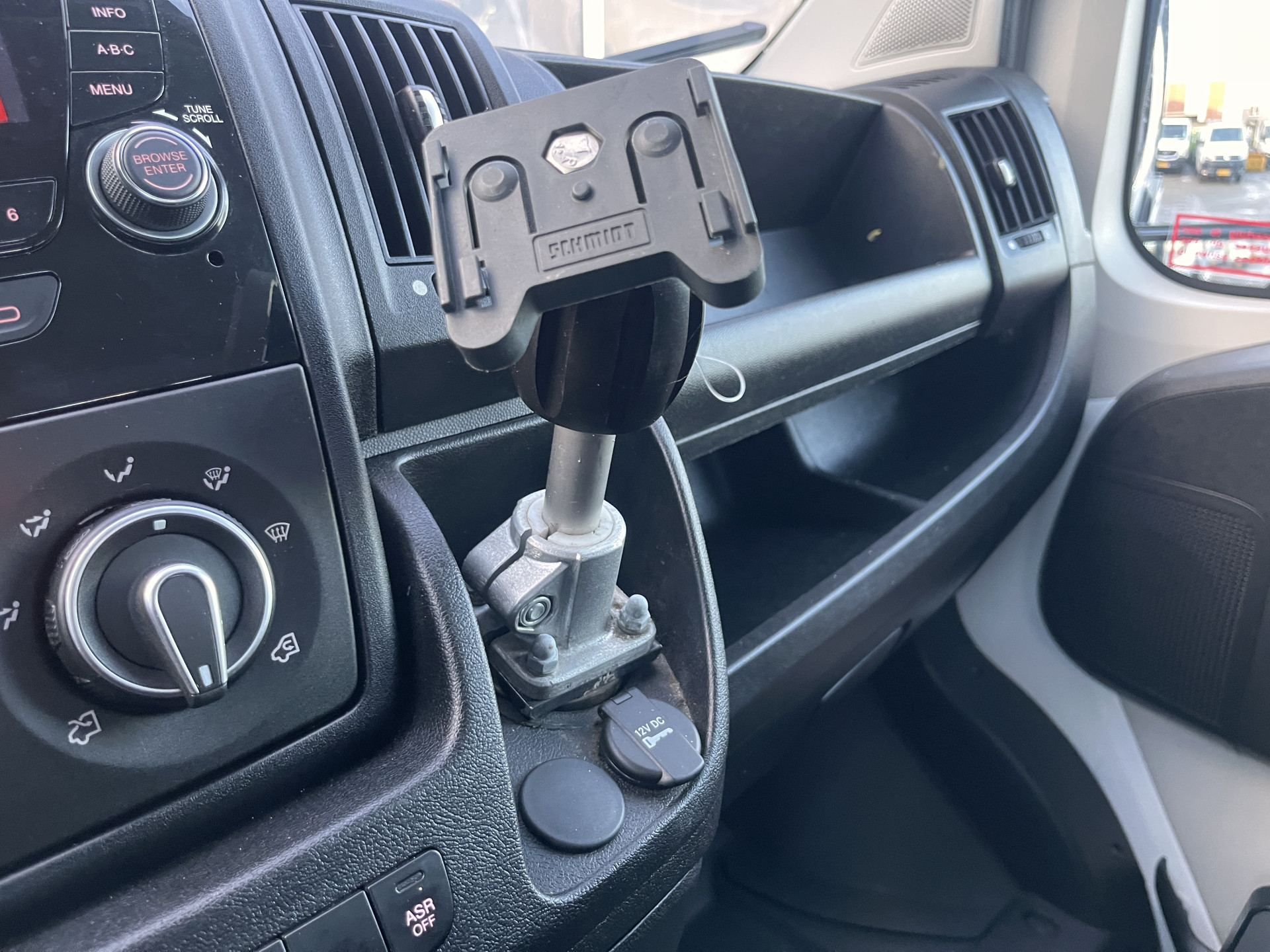 Foto van Peugeot Peugeot Boxer