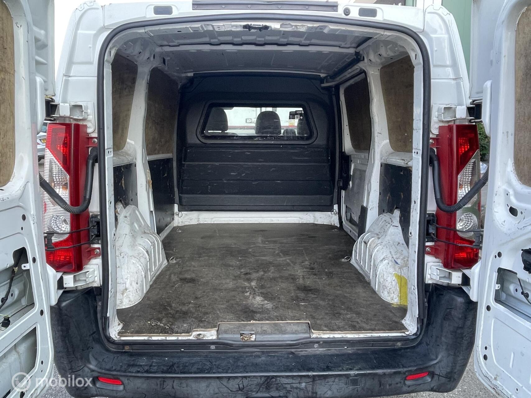Foto van Peugeot Expert