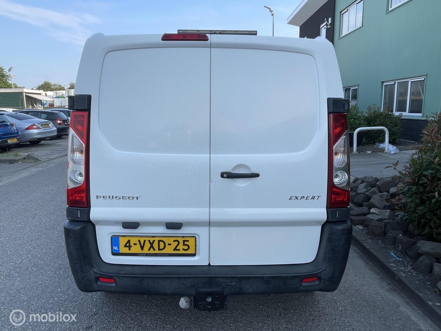 Foto van Peugeot Expert