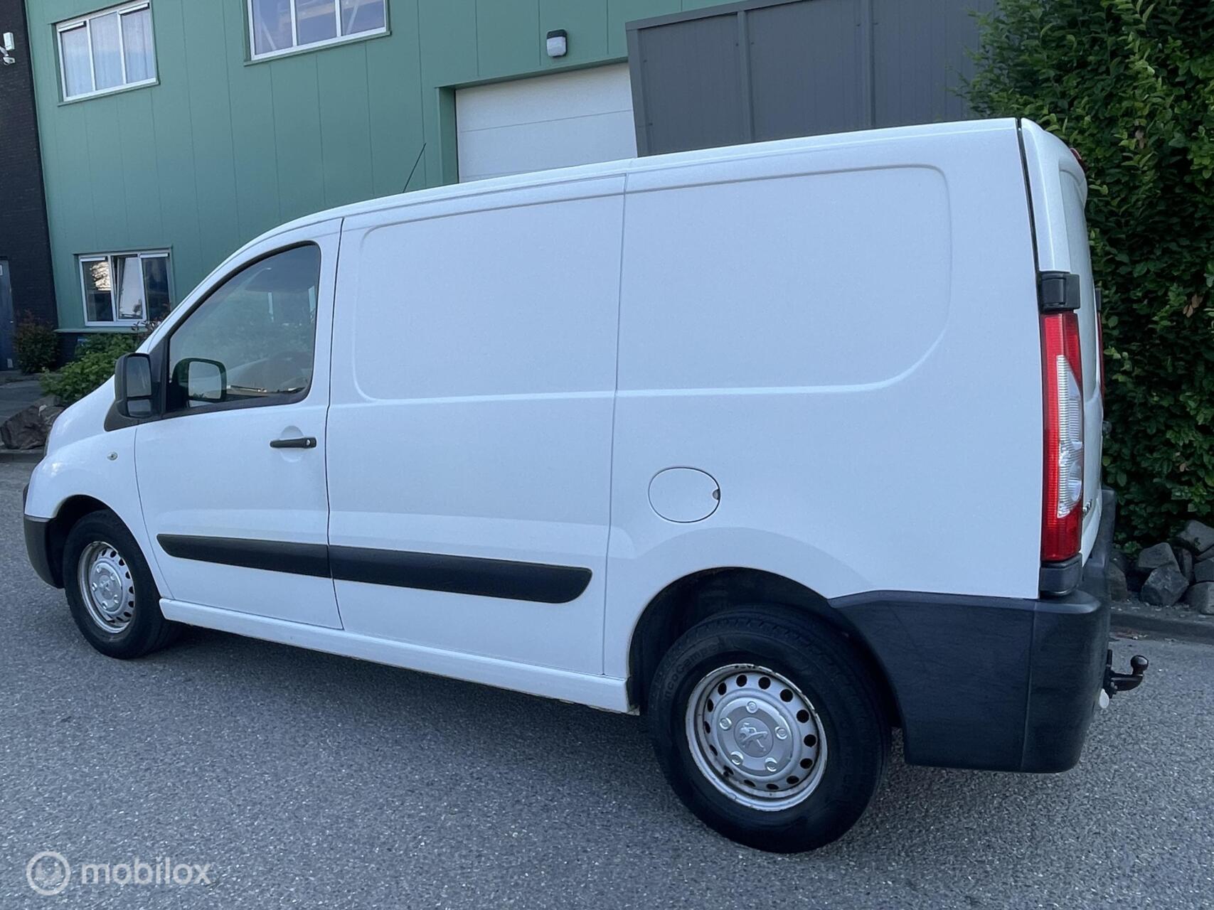 Foto van Peugeot Expert