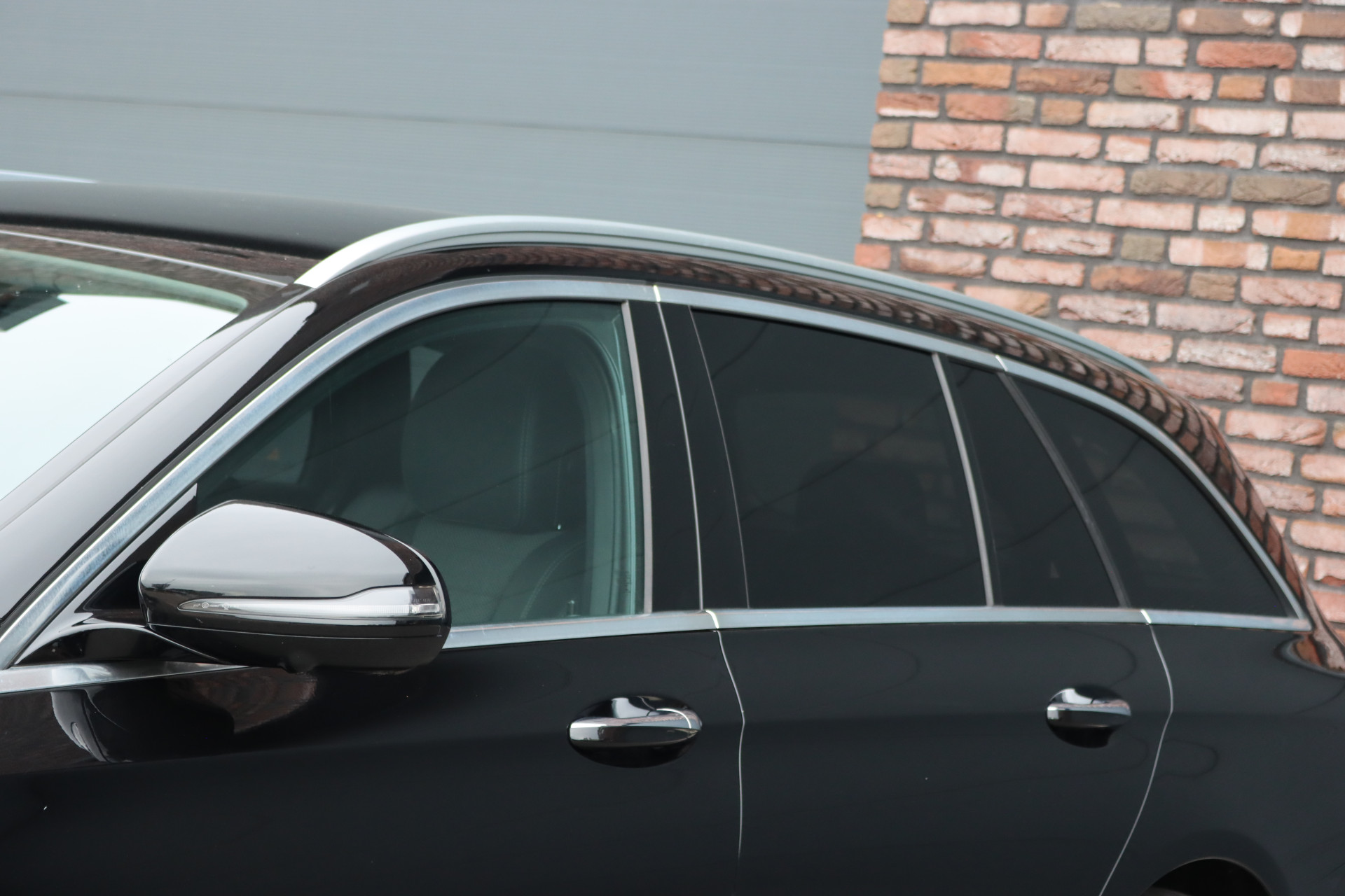 Foto van Mercedes-Benz E 300 E