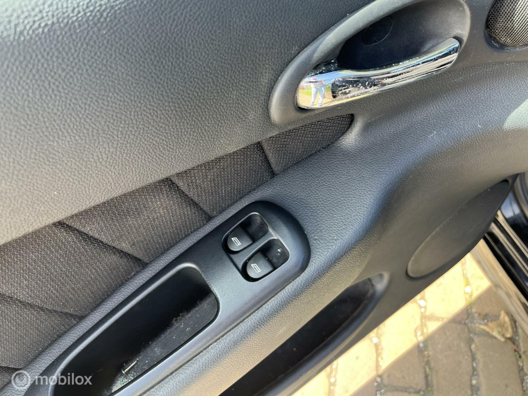 Foto van Alfa Romeo 156