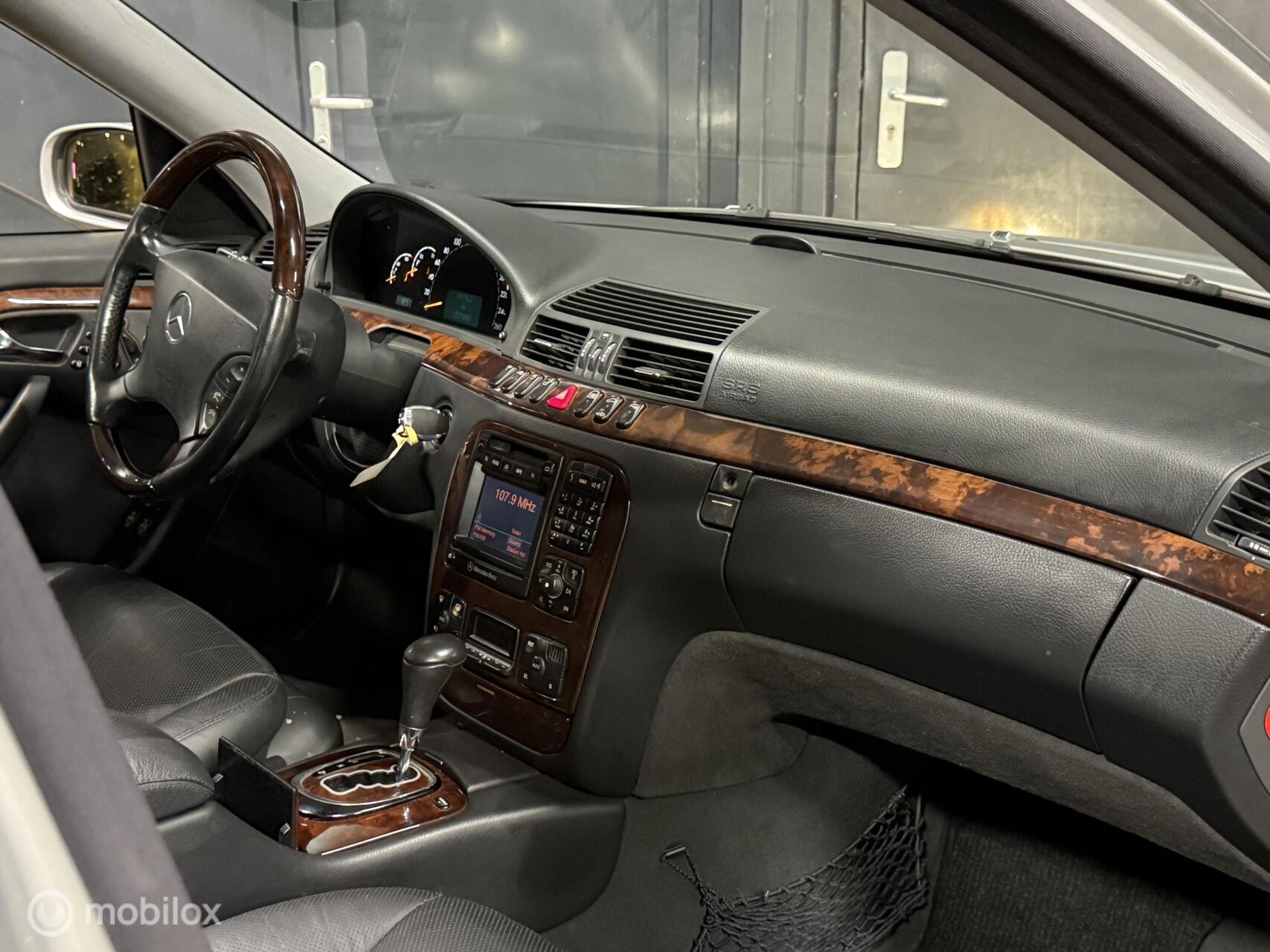 Foto van Mercedes-Benz S 500