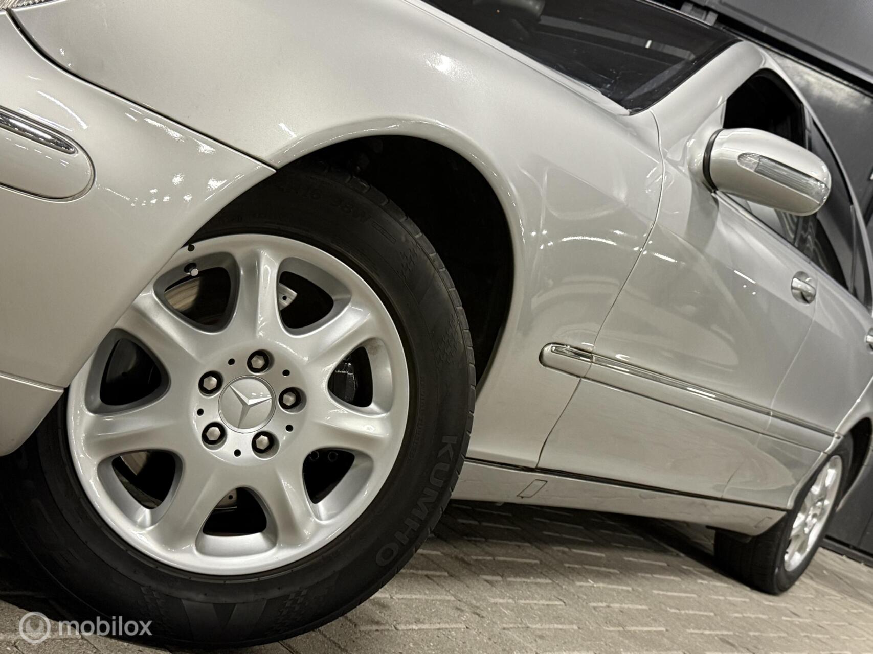 Foto van Mercedes-Benz S 500