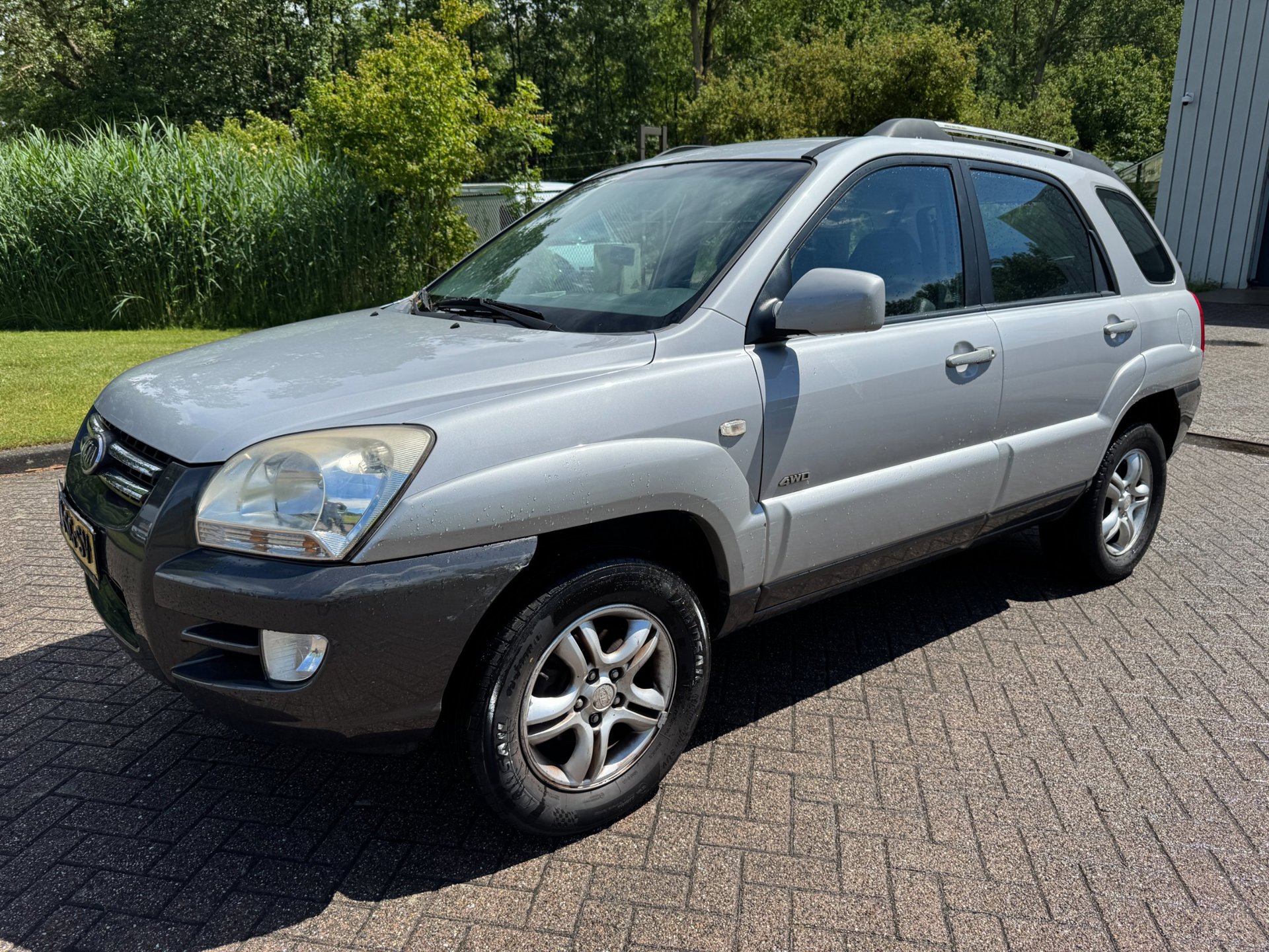 Kia Sportage 2.0 CVVT Comfort AIRCO PARKEERSENSOR ACHTER NIEUWE APK/HALFLEDER 2006 - voorkant
