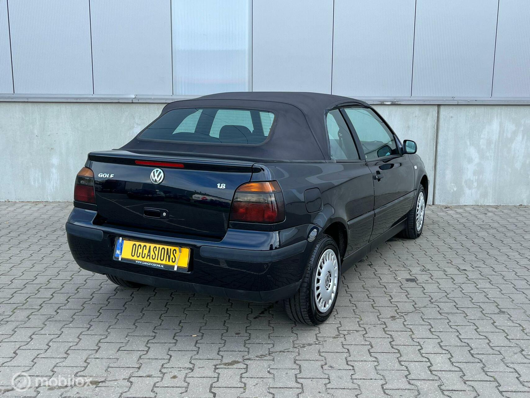 Foto van Volkswagen Golf Cabrio