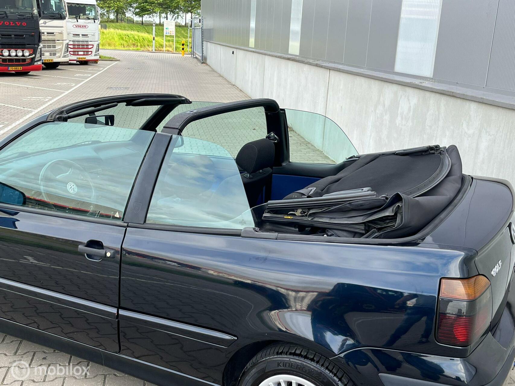 Foto van Volkswagen Golf Cabrio