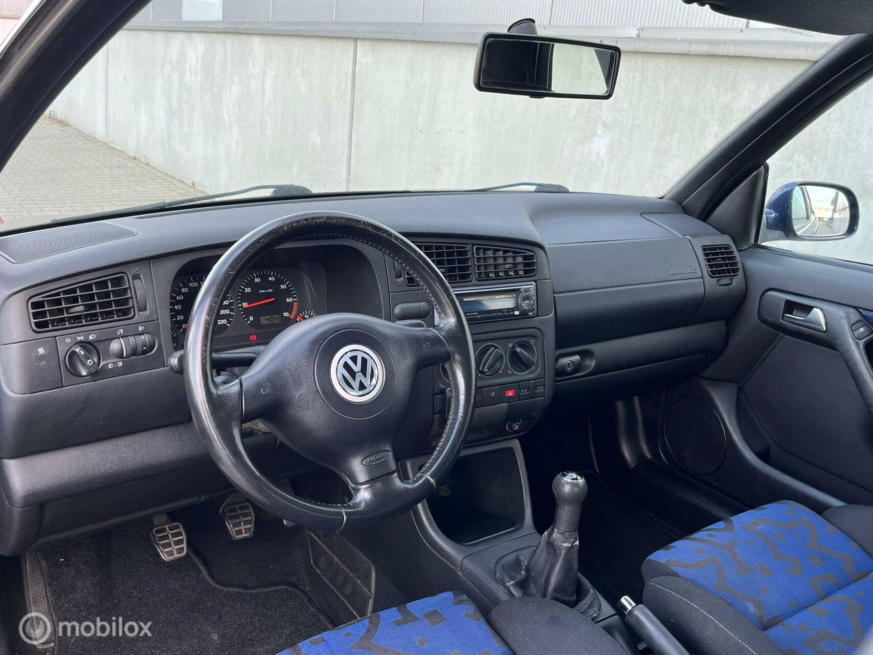 Foto van Volkswagen Golf Cabrio