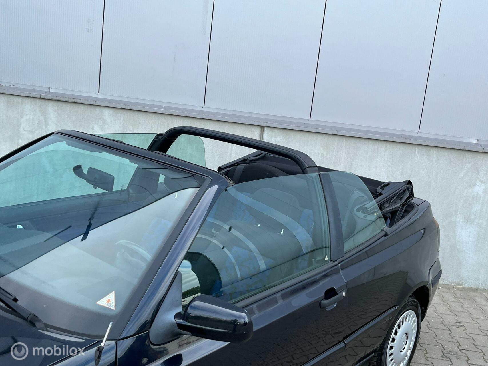 Foto van Volkswagen Golf Cabrio