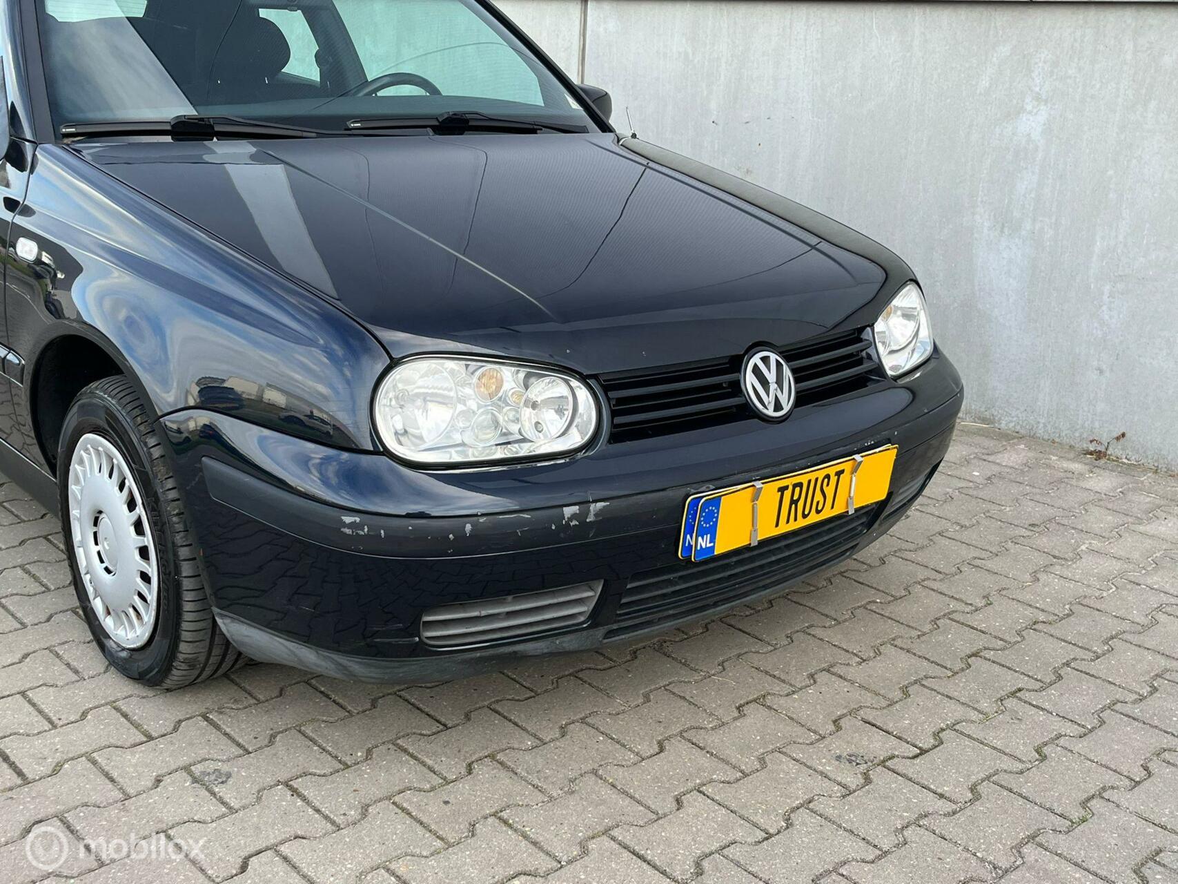 Foto van Volkswagen Golf Cabrio