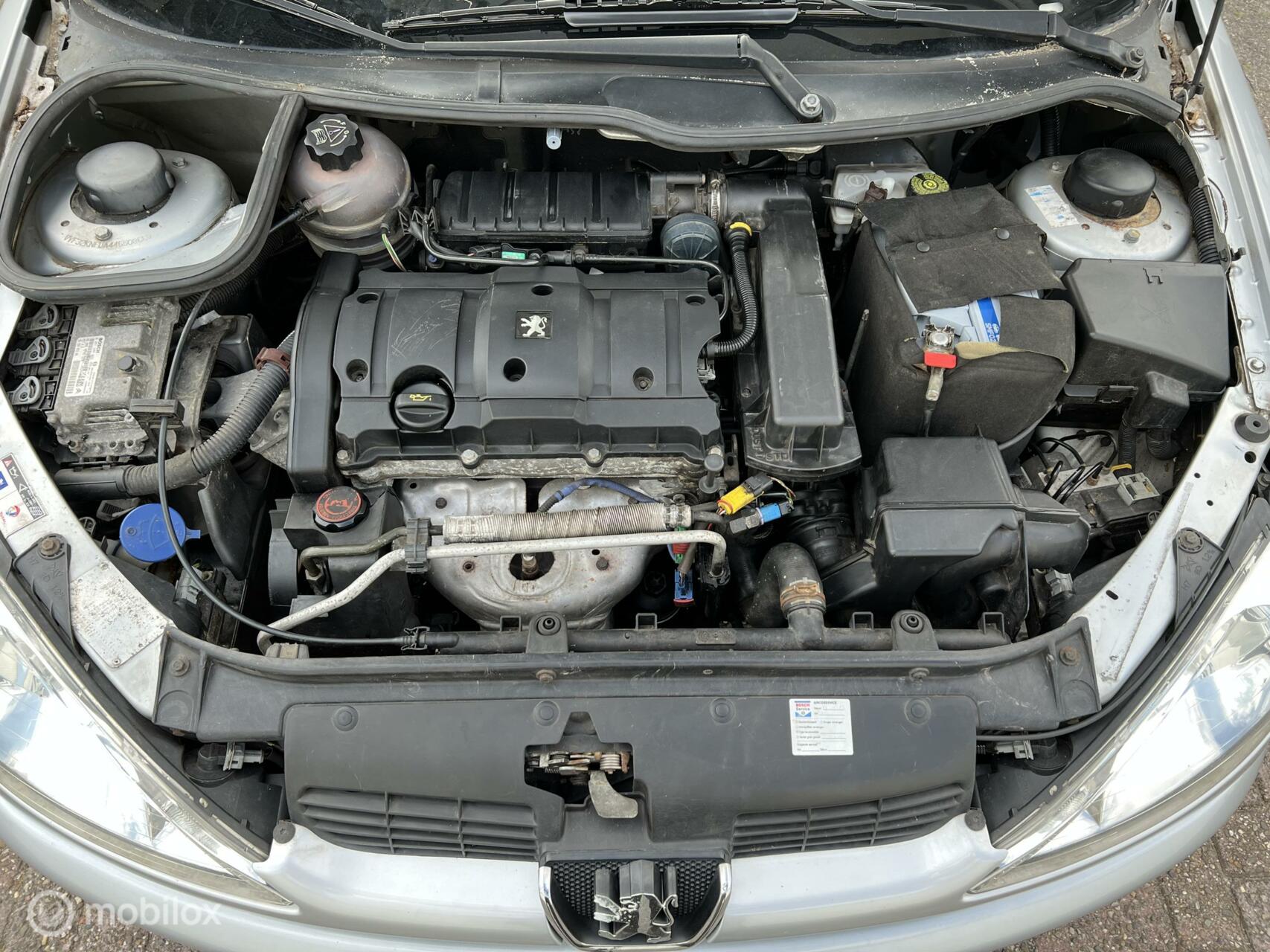 Foto van Peugeot 206 SW