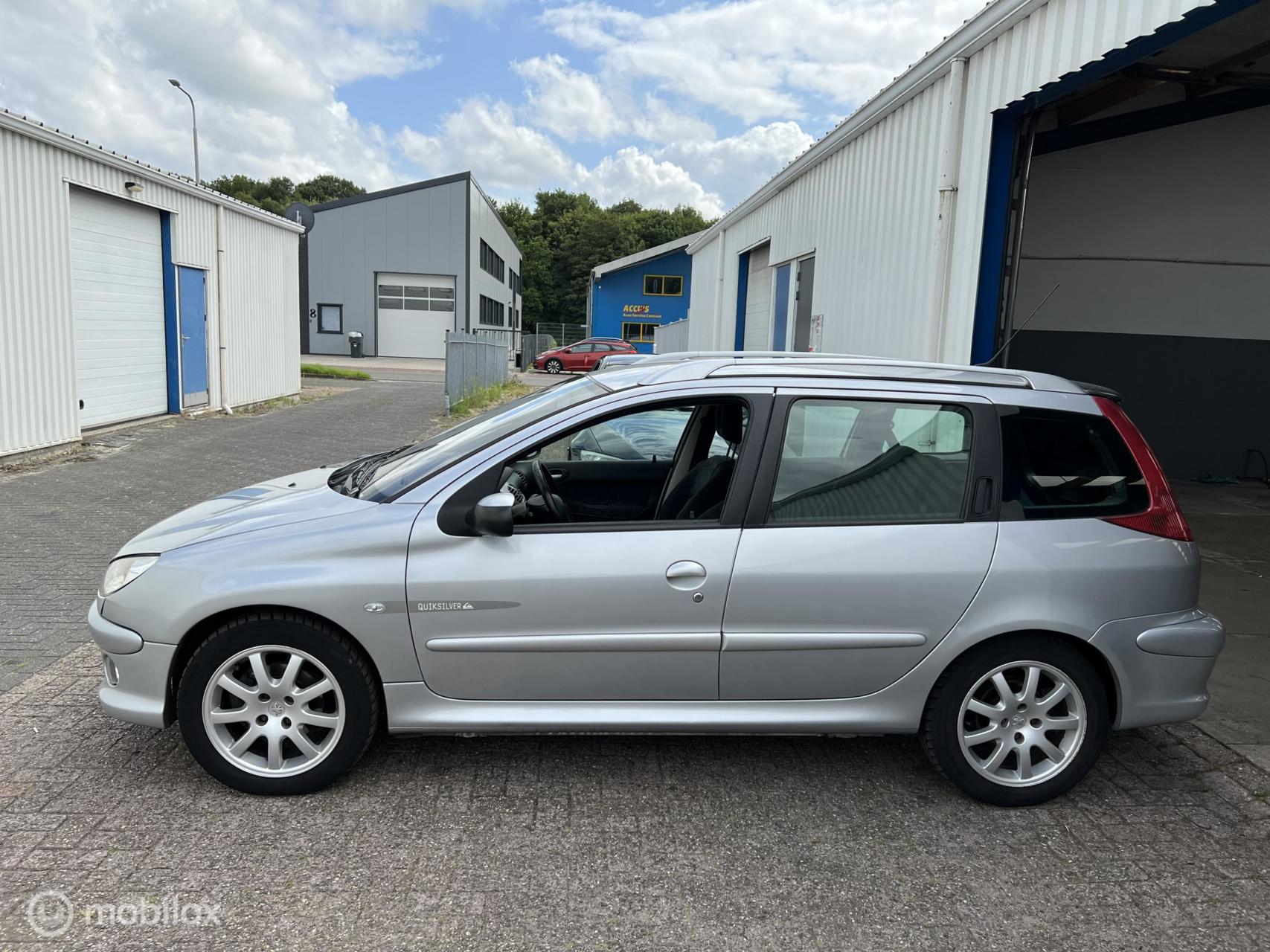 Foto van Peugeot 206 SW